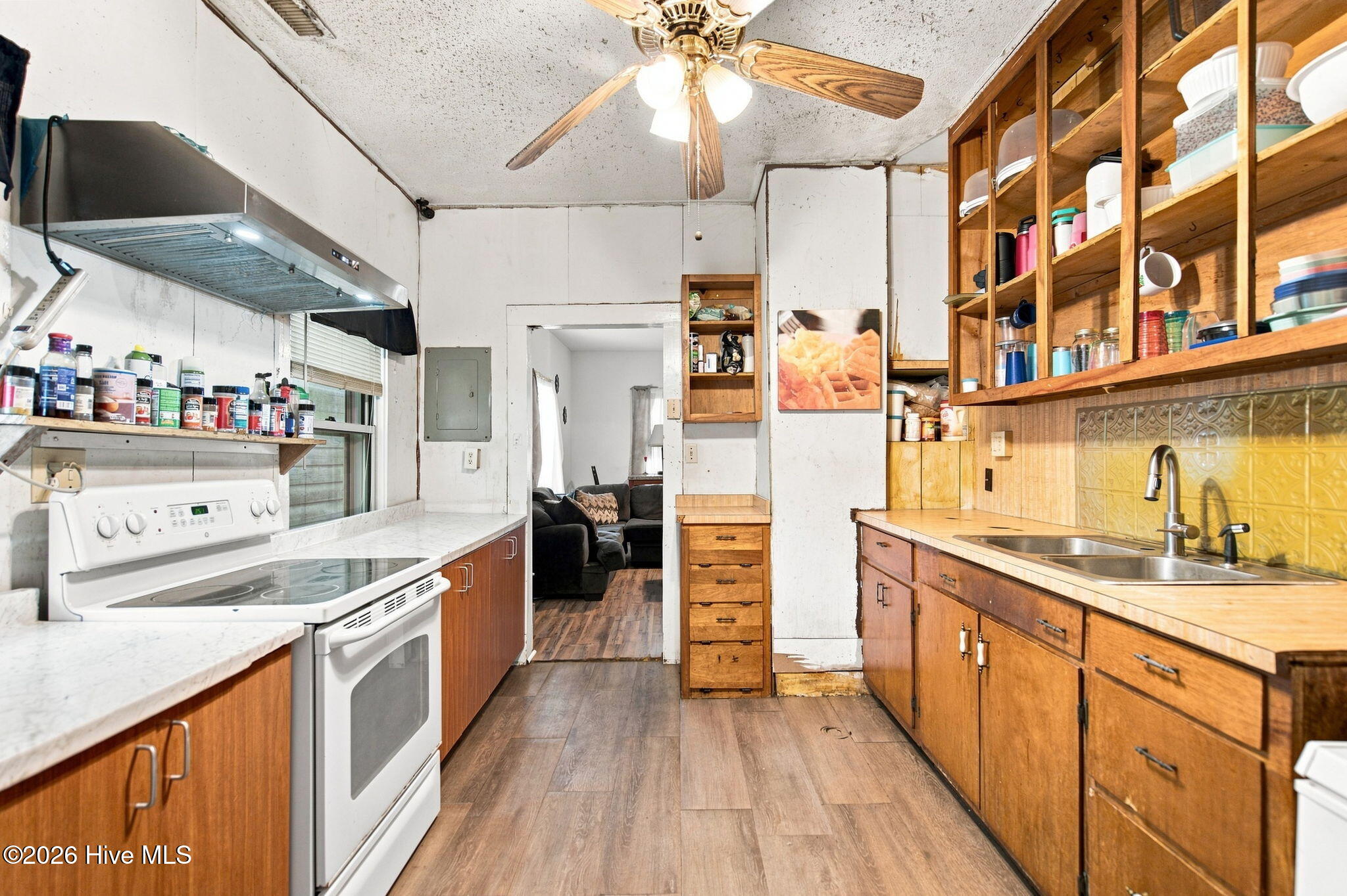 1006 S 5th Avenue Property Photo 17