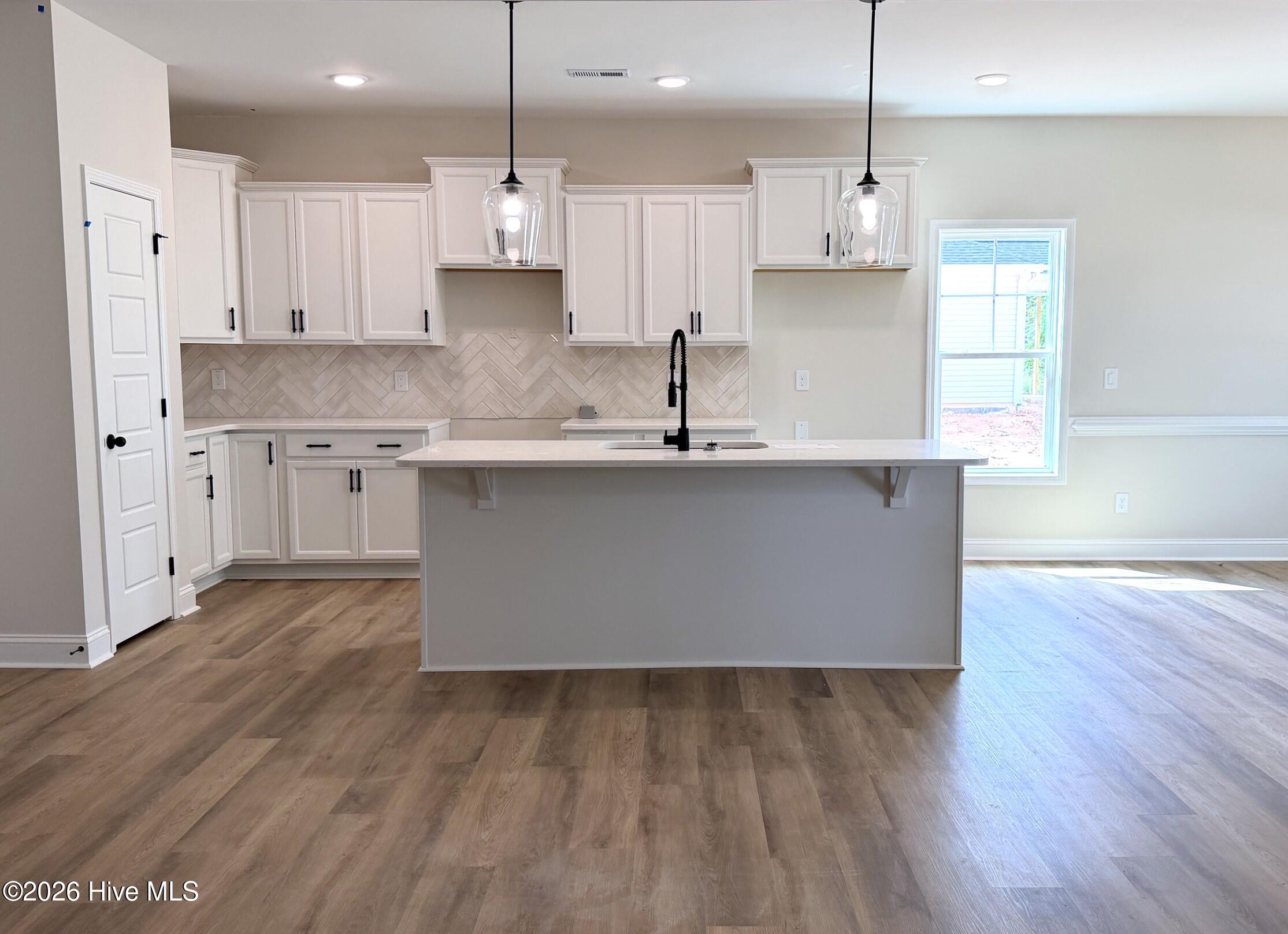 380 Thorntons Creek Drive Property Photo 6