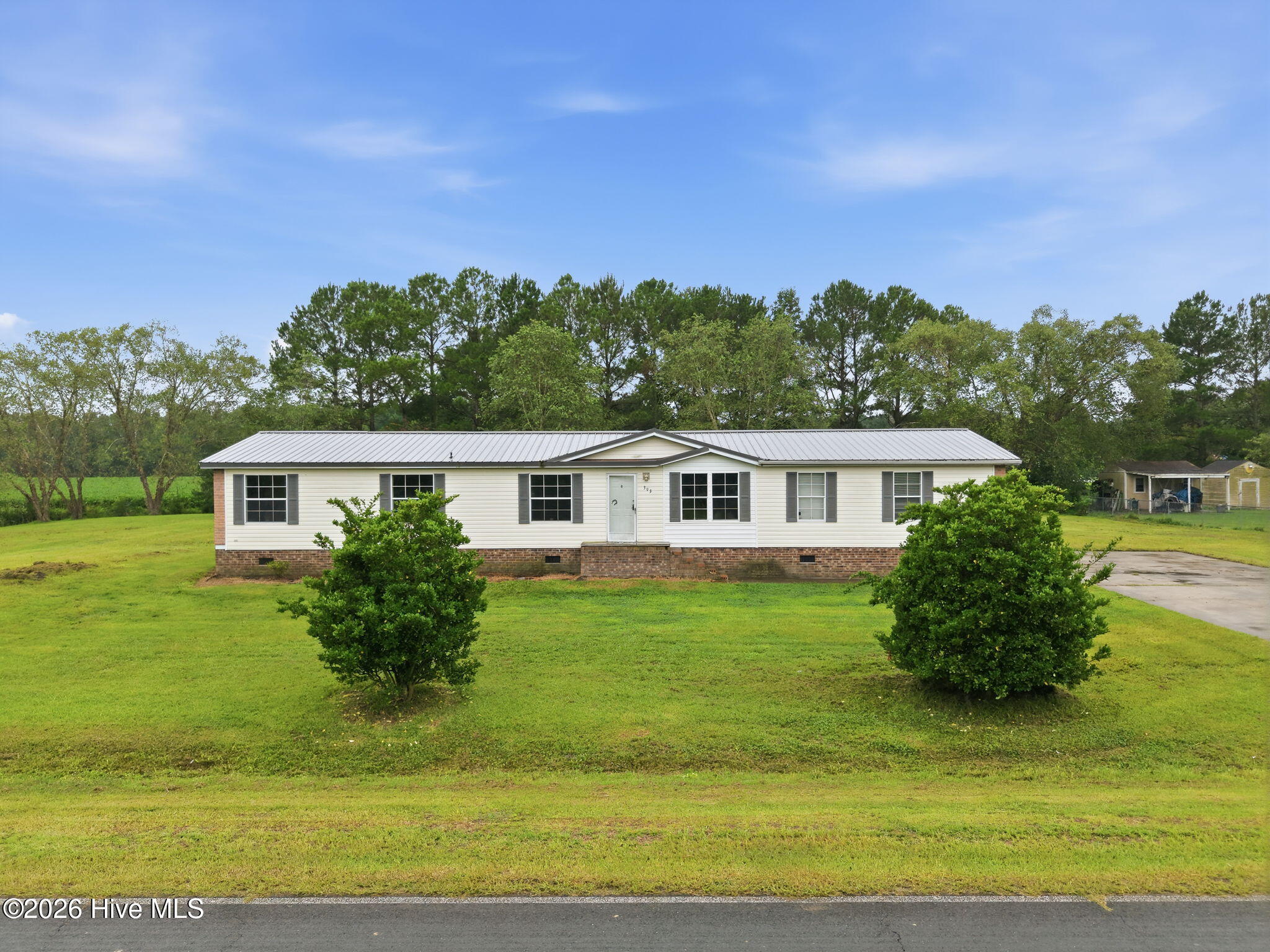 393 Abbott Farm Road