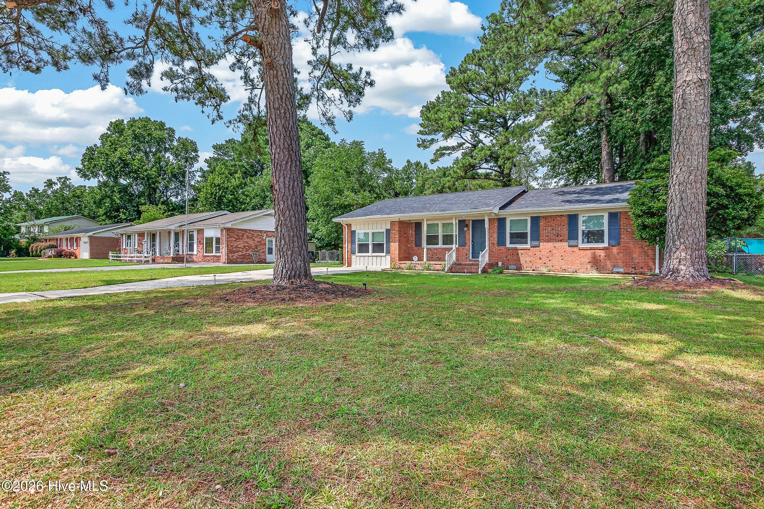 125 Linda Loop Property Photo 2