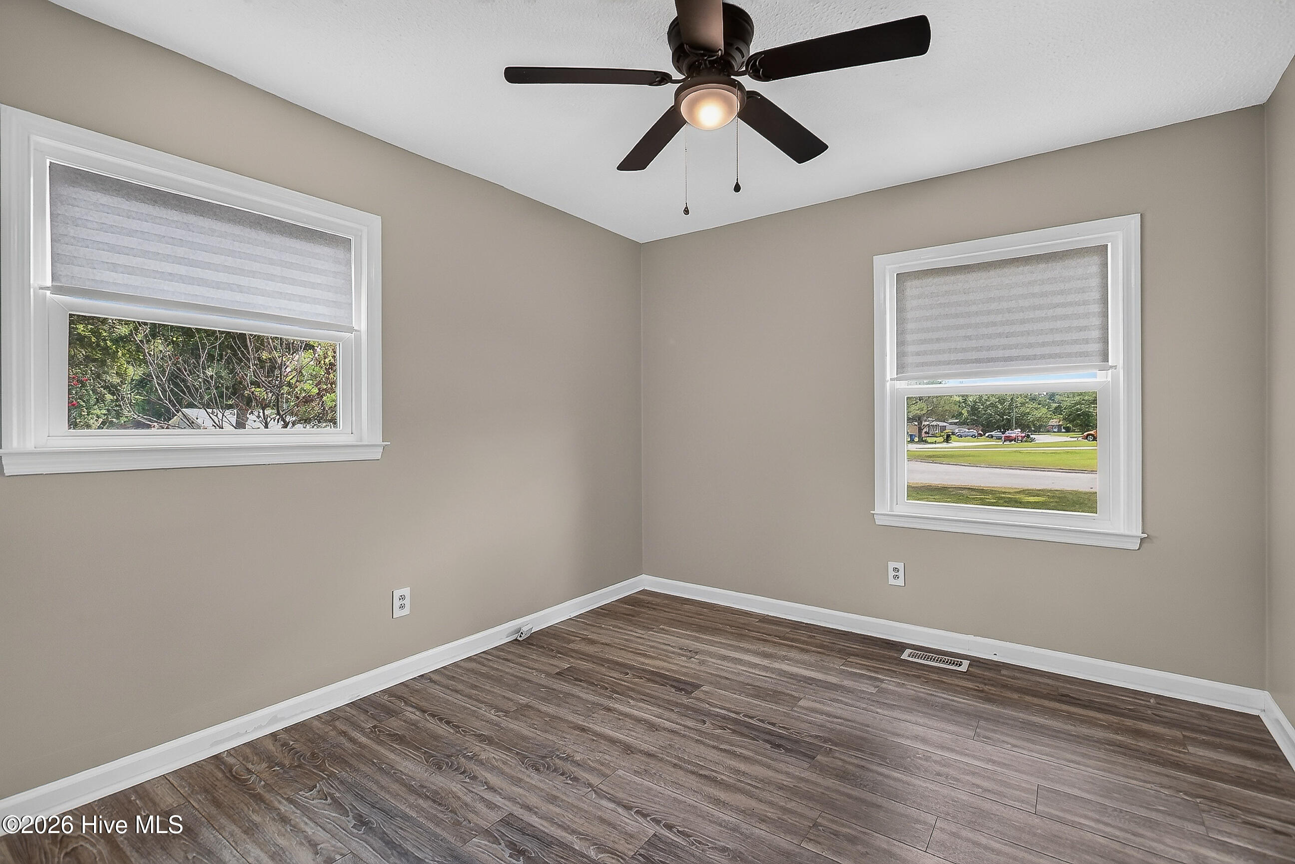 125 Linda Loop Property Photo 20