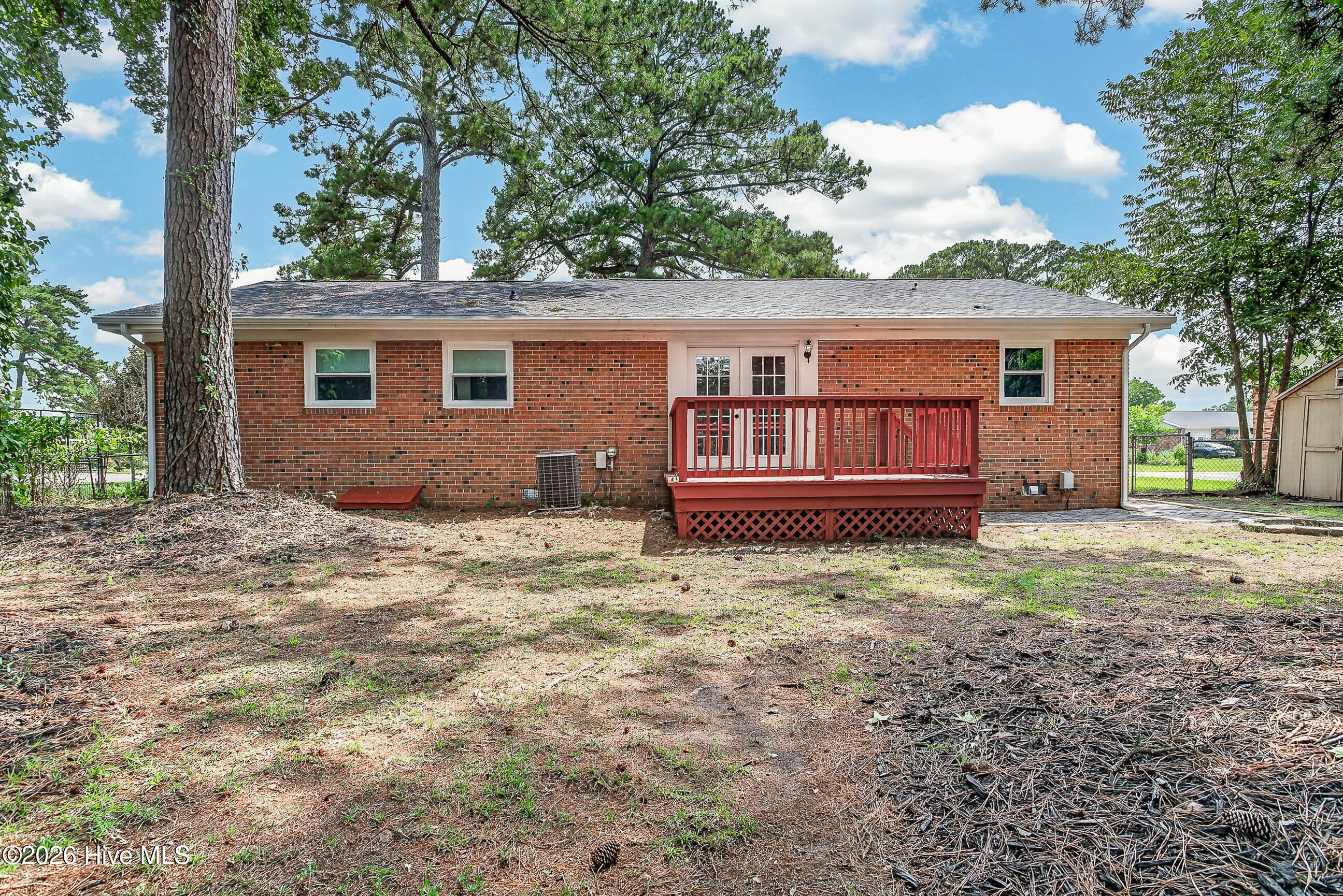 125 Linda Loop Property Photo 27