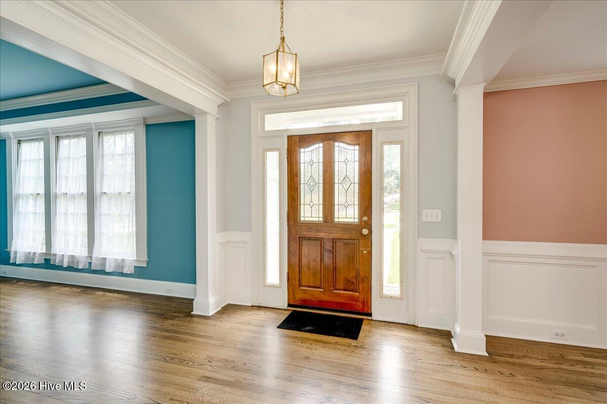 4279 Deerwood Lane E Property Photo 8