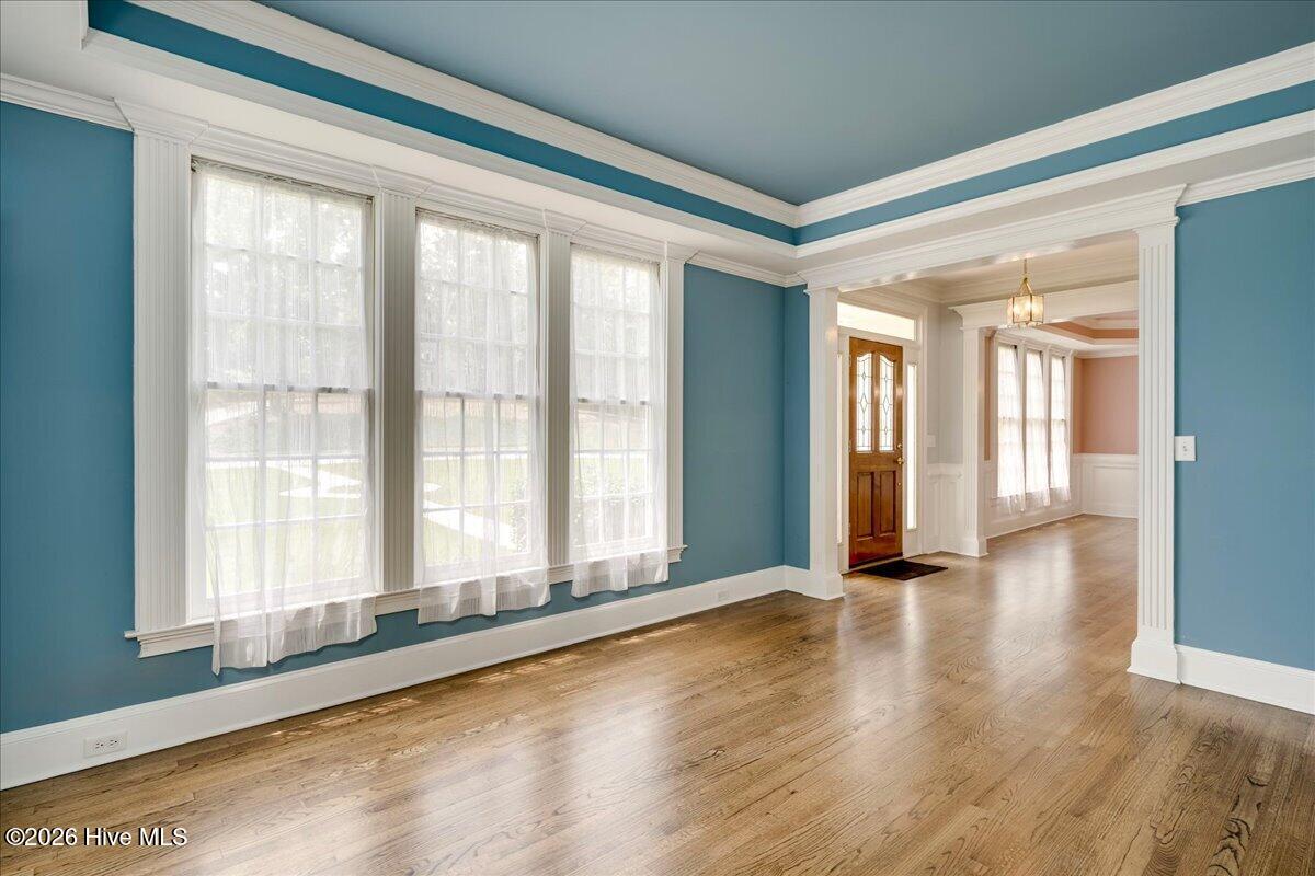 4279 Deerwood Lane E Property Photo 11