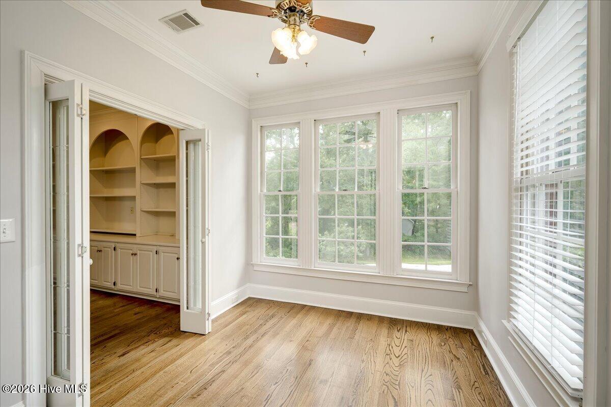 4279 Deerwood Lane E Property Photo 12