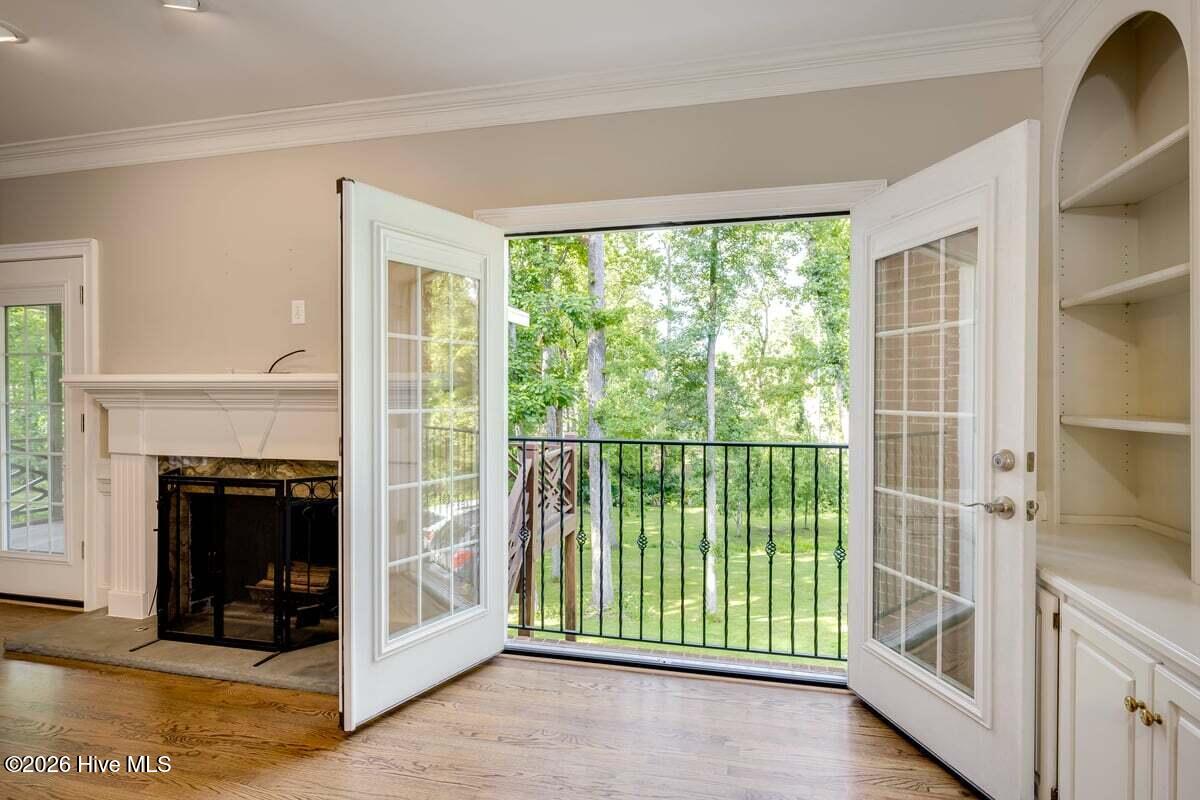 4279 Deerwood Lane E Property Photo 20
