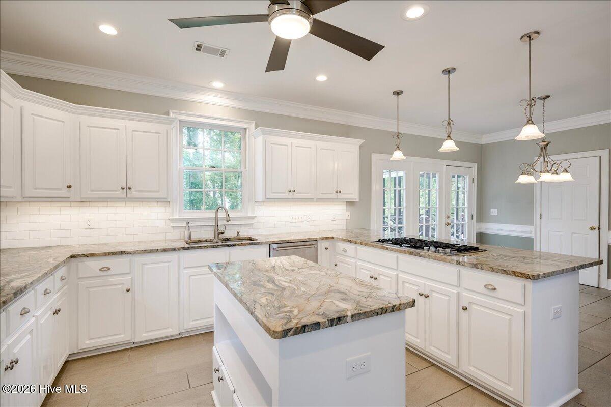 4279 Deerwood Lane E Property Photo 30