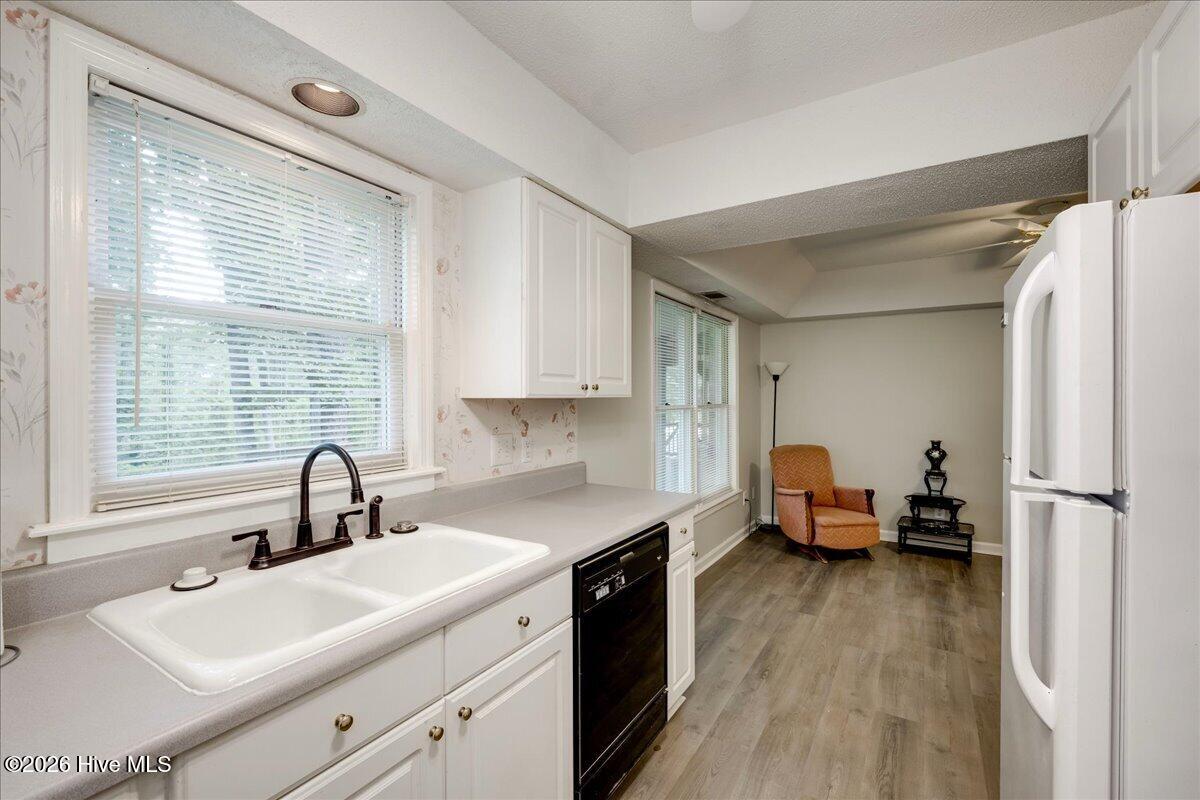 4279 Deerwood Lane E Property Photo 102