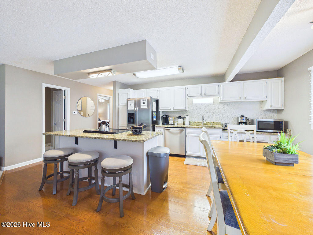 703 Dover Street Property Photo 14