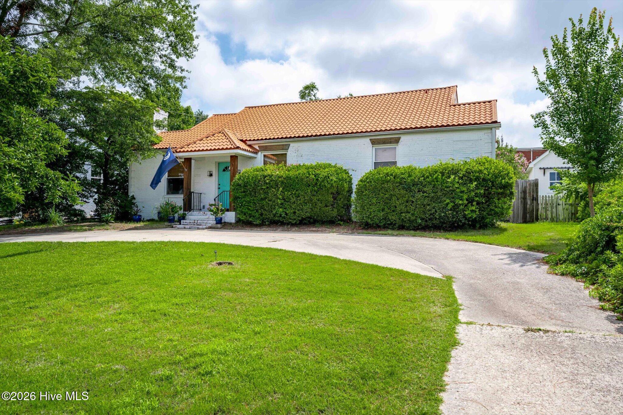 1005 West Avenue Property Photo 2