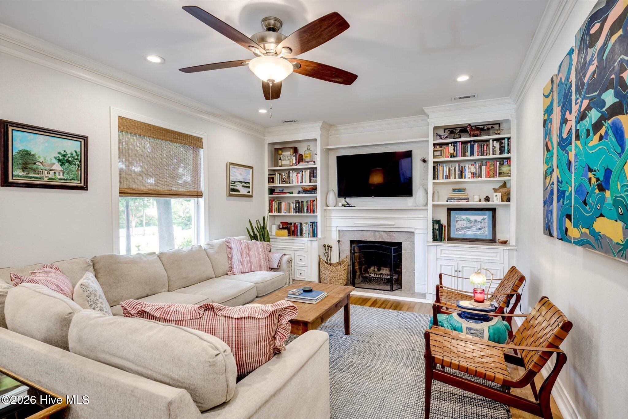 1005 West Avenue Property Photo 8