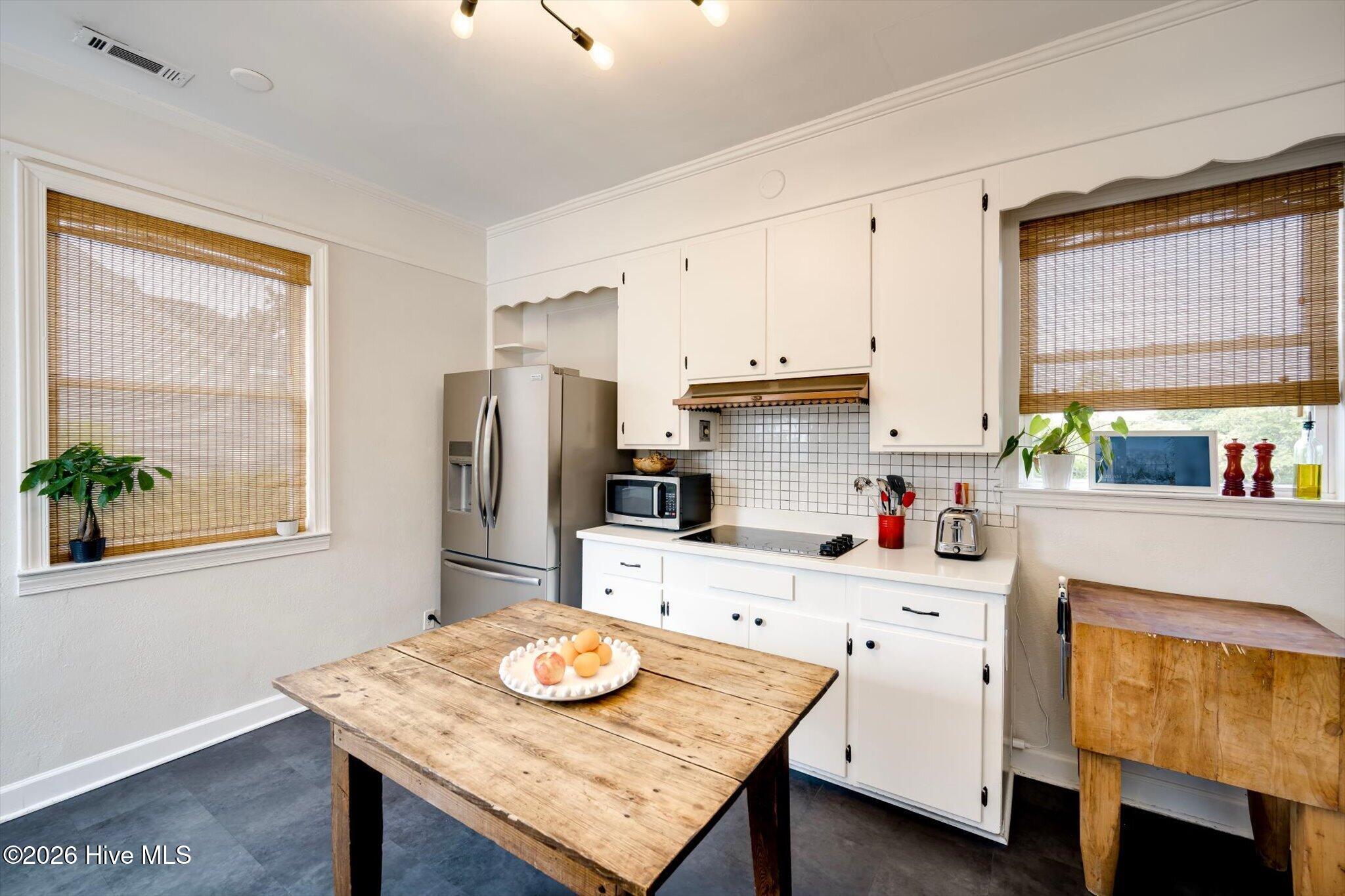 1005 West Avenue Property Photo 14