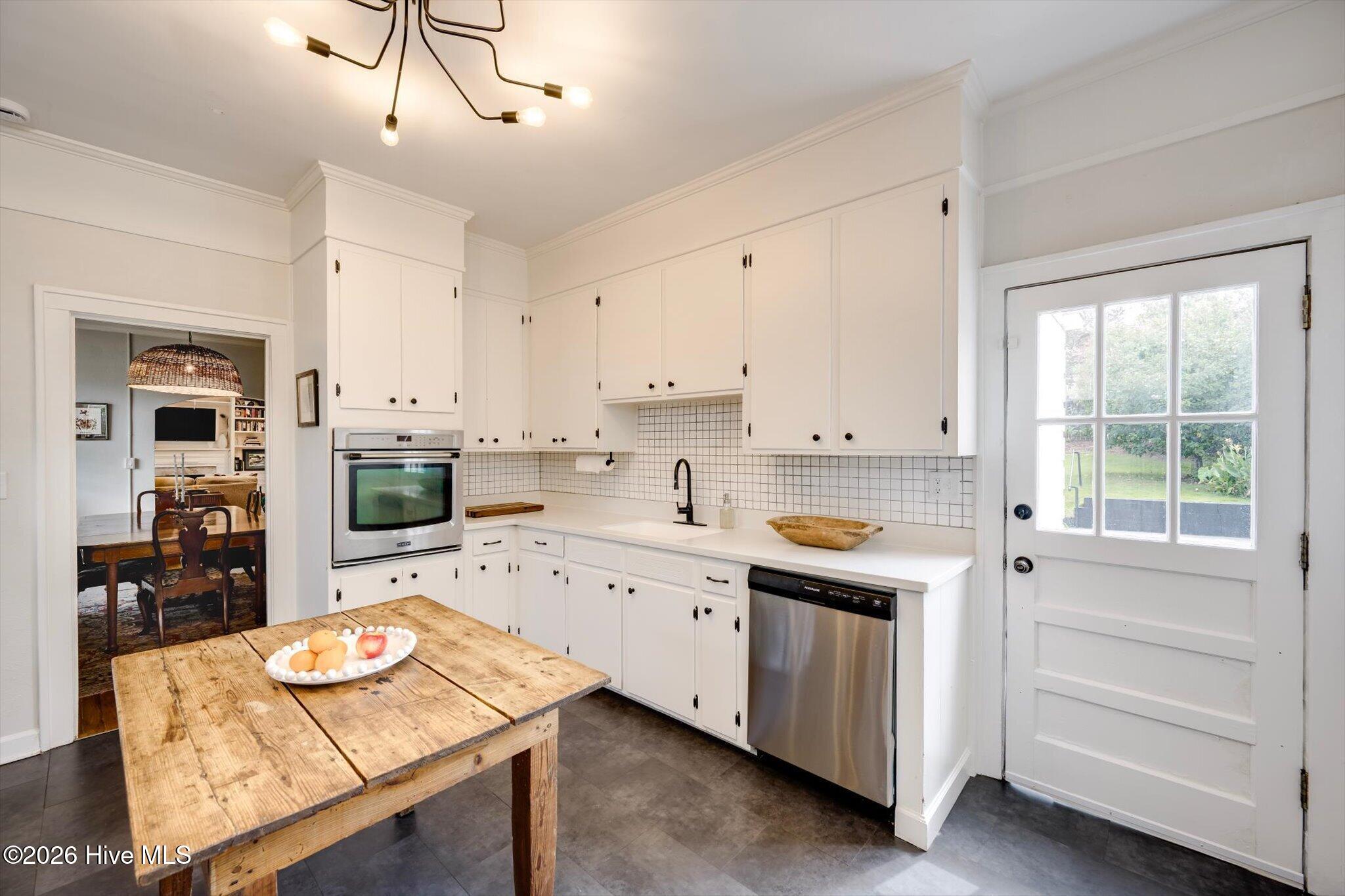 1005 West Avenue Property Photo 16