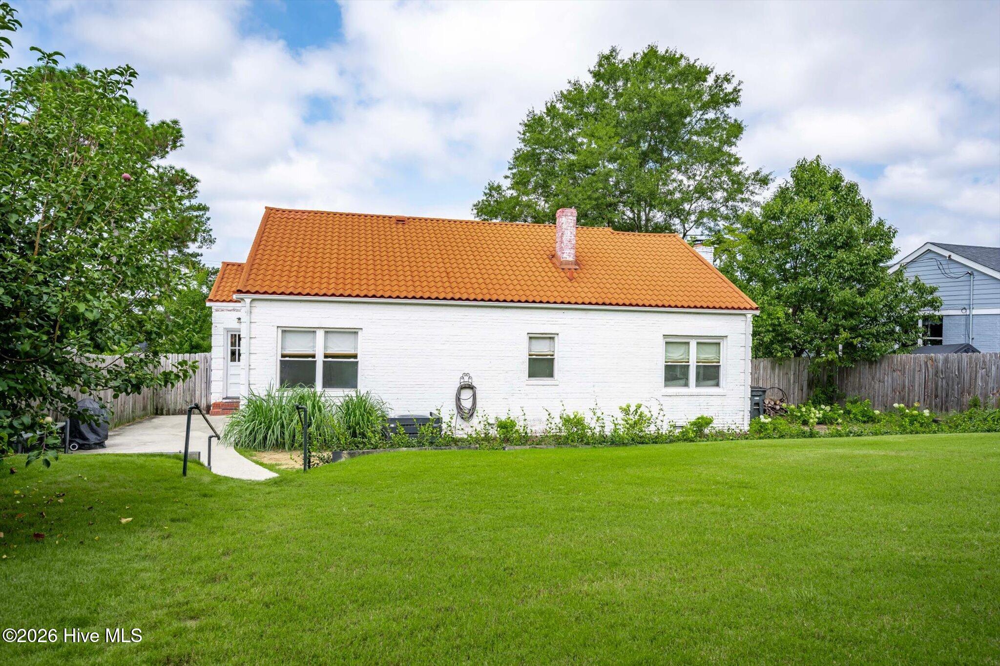 1005 West Avenue Property Photo 28