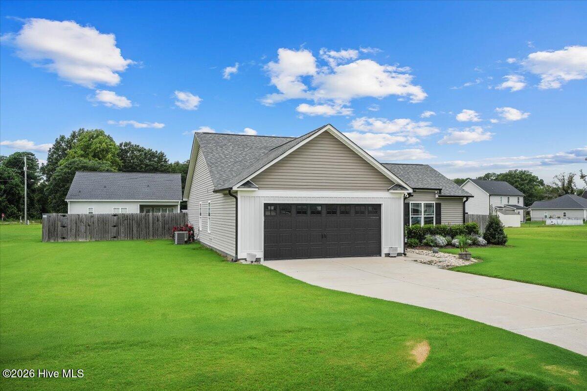 103 Avalor Drive Property Photo 3