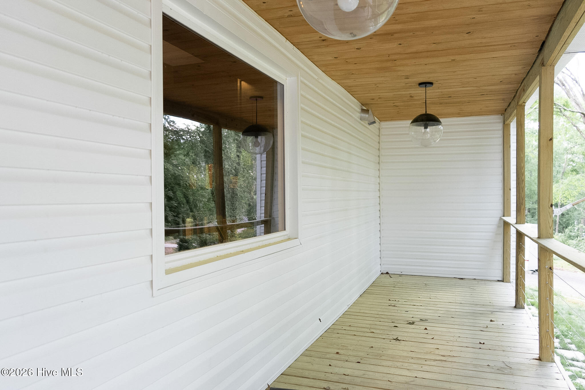 1 Woodbridge Way Property Photo 3