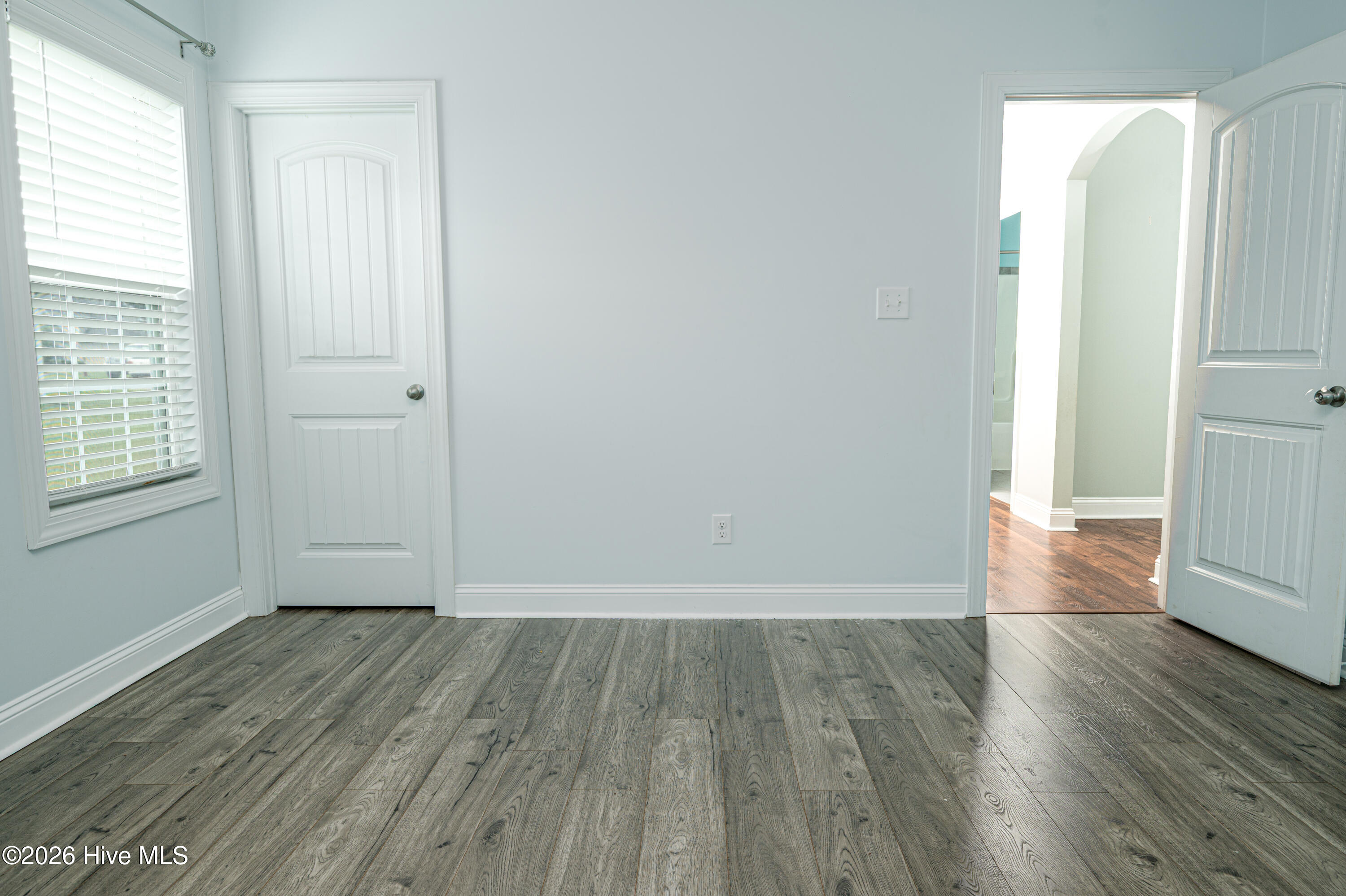 1202 Skipjack Court Property Photo 13