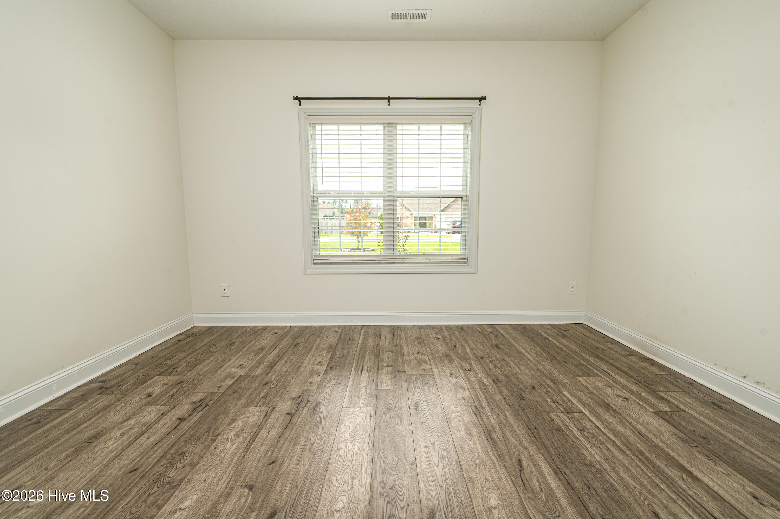 1202 Skipjack Court Property Photo 15