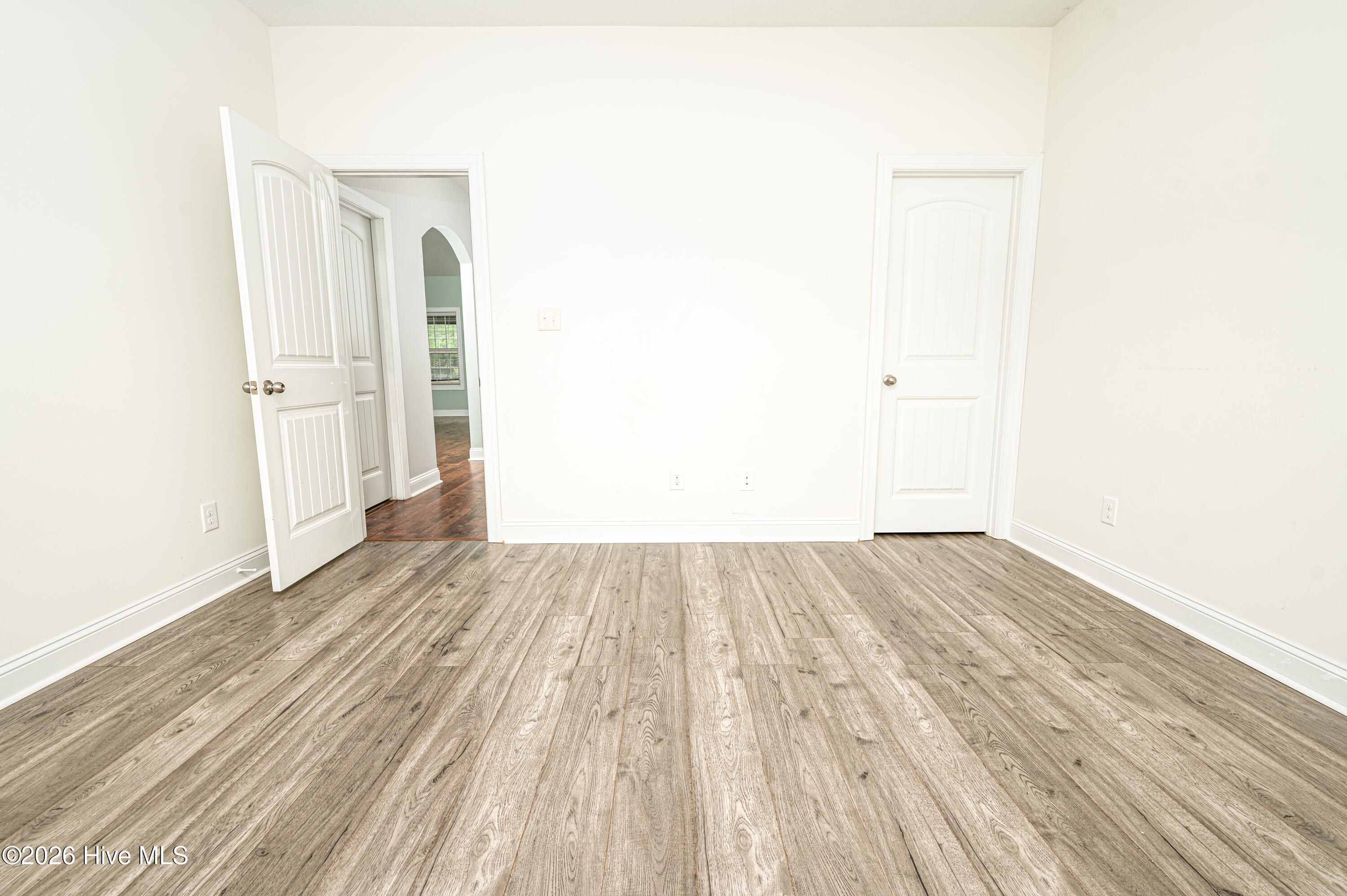 1202 Skipjack Court Property Photo 16