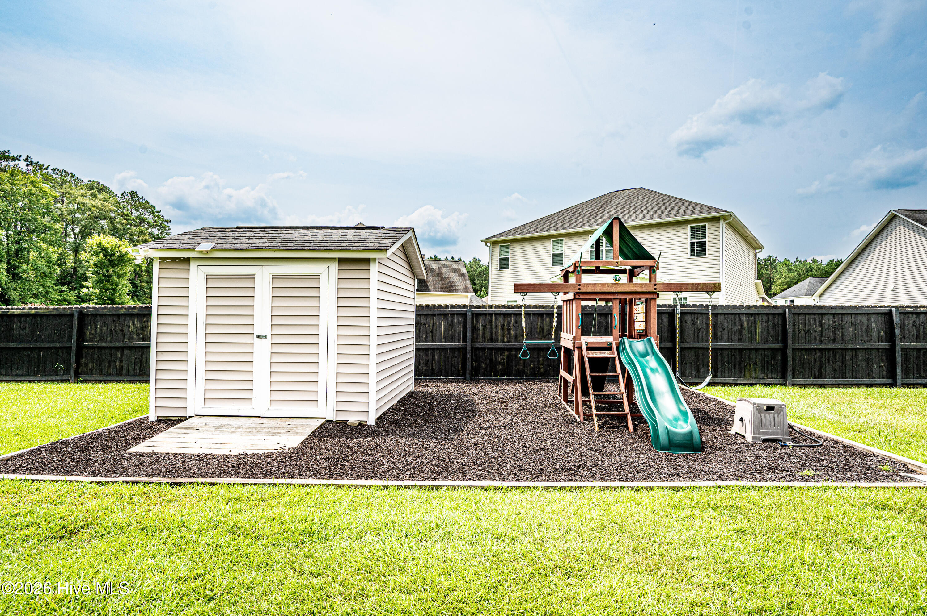1202 Skipjack Court Property Photo 27
