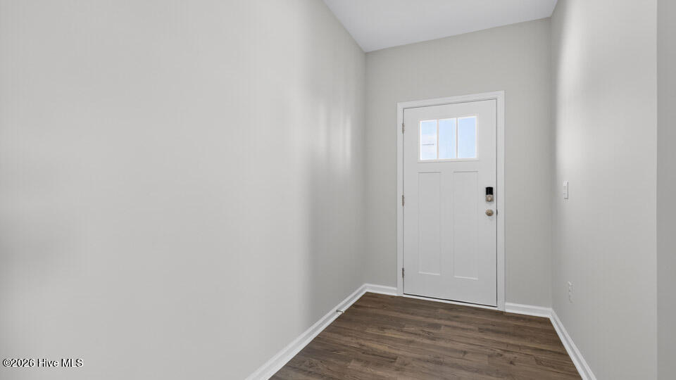 1189 Shoreline Drive Property Photo 2