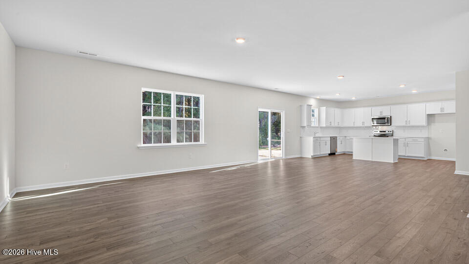 1189 Shoreline Drive Property Photo 8