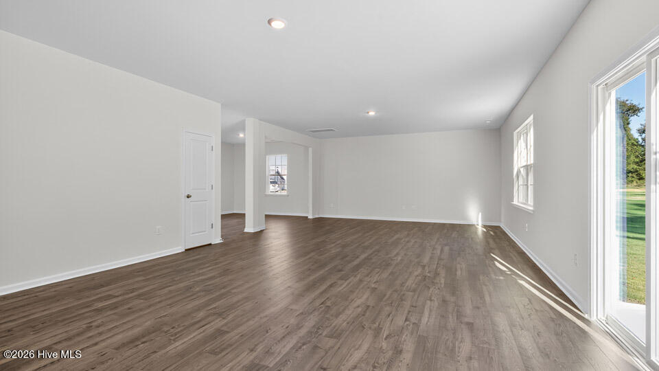 1189 Shoreline Drive Property Photo 10
