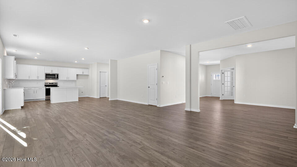 1189 Shoreline Drive Property Photo 11