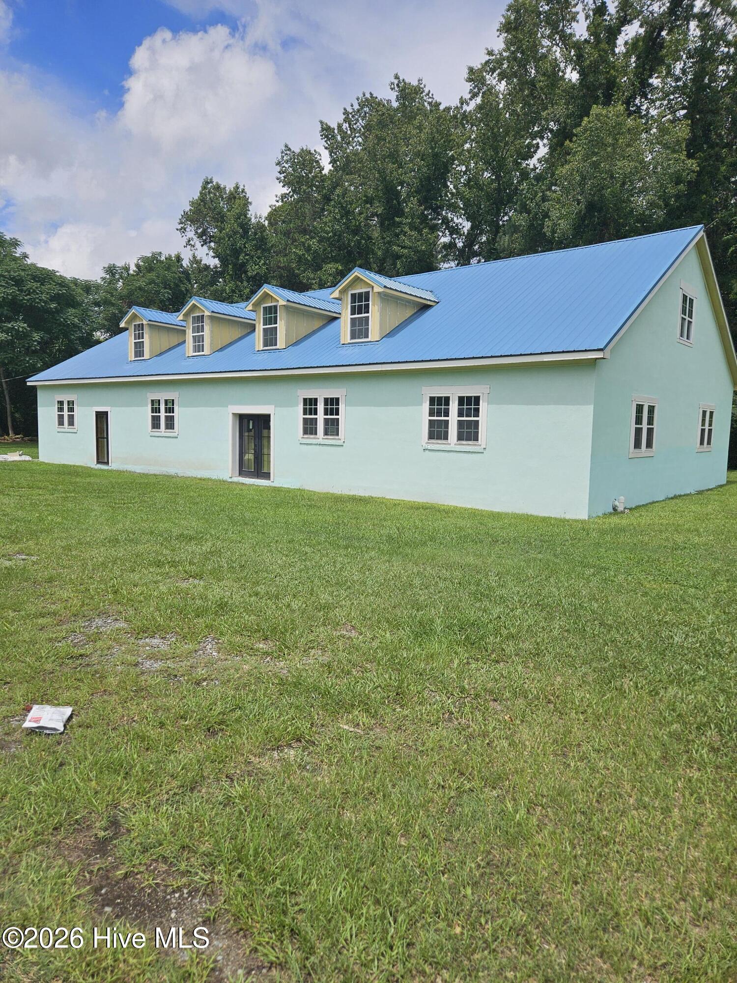 398 Log Cabin Road Property Photo 2