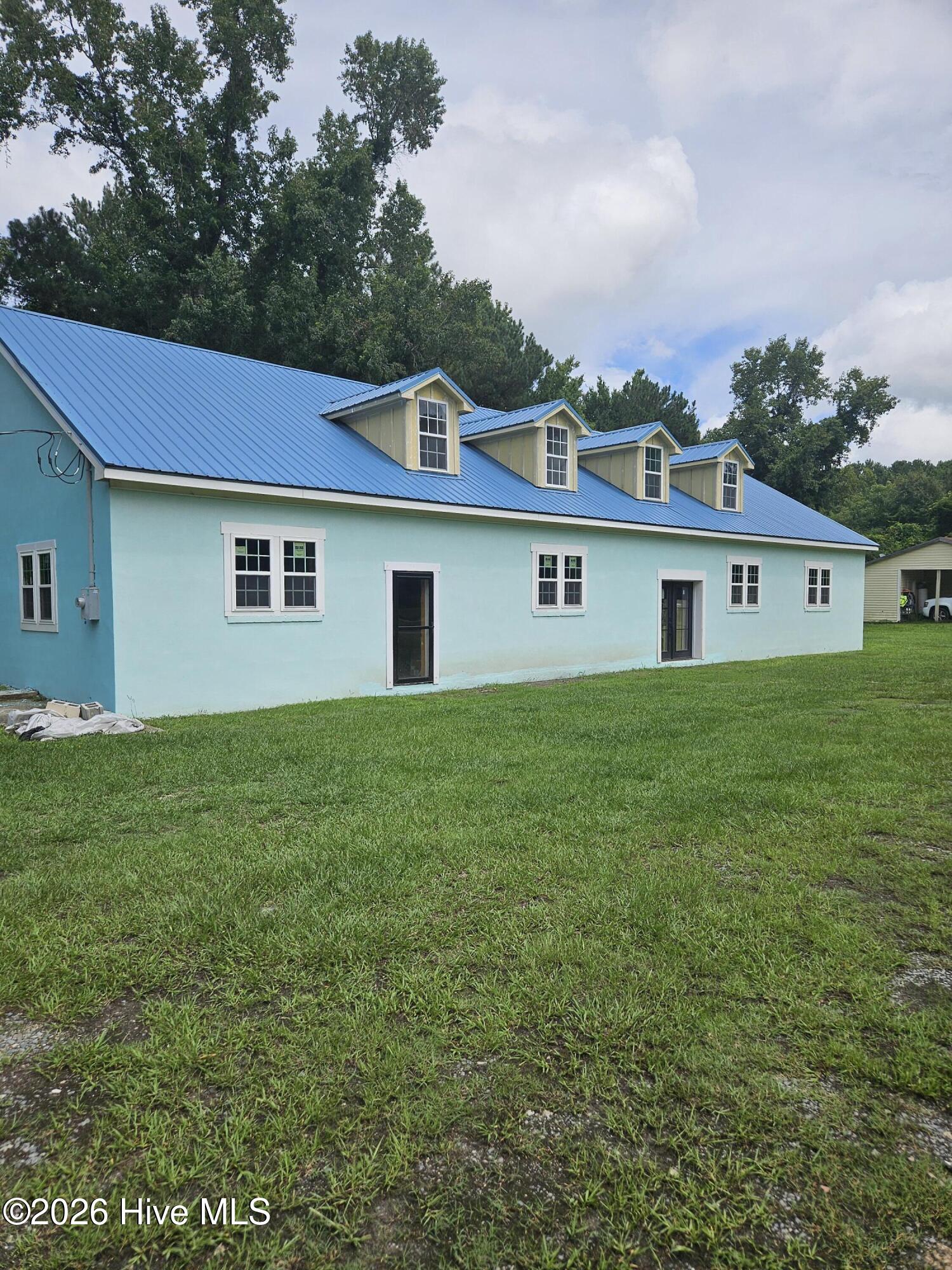 398 Log Cabin Road Property Photo 4