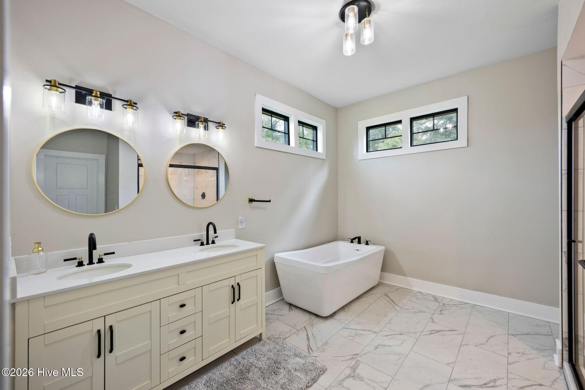 8104 Mainsail Lane Property Photo 37