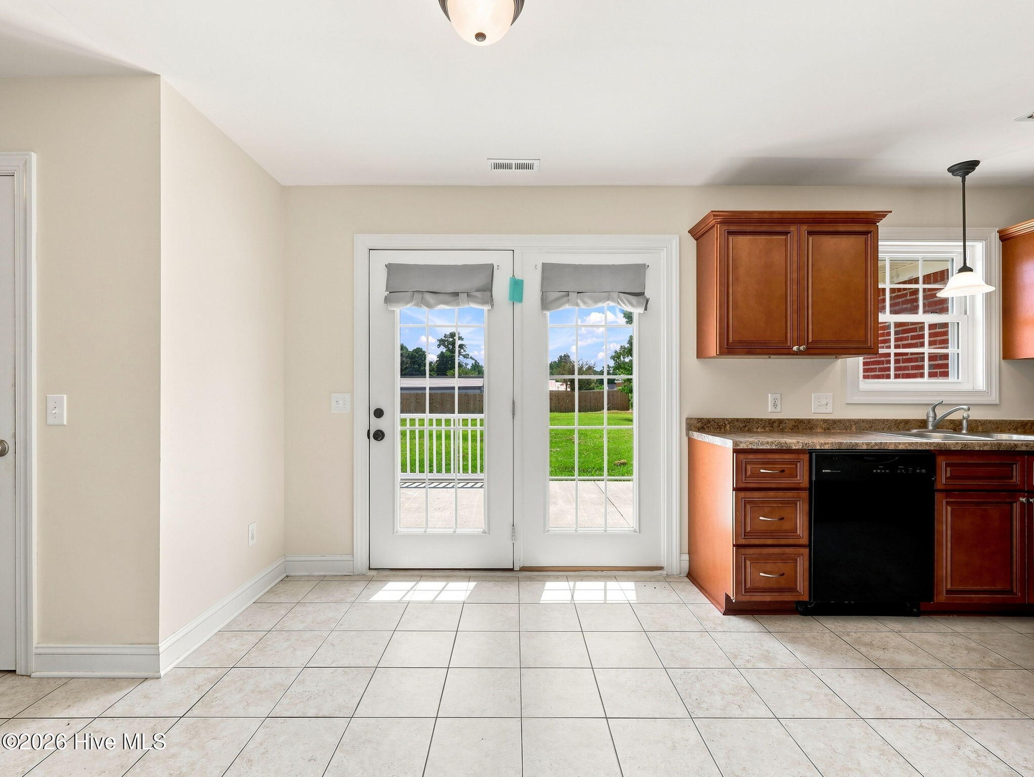 112 Wilda Drive Property Photo 11