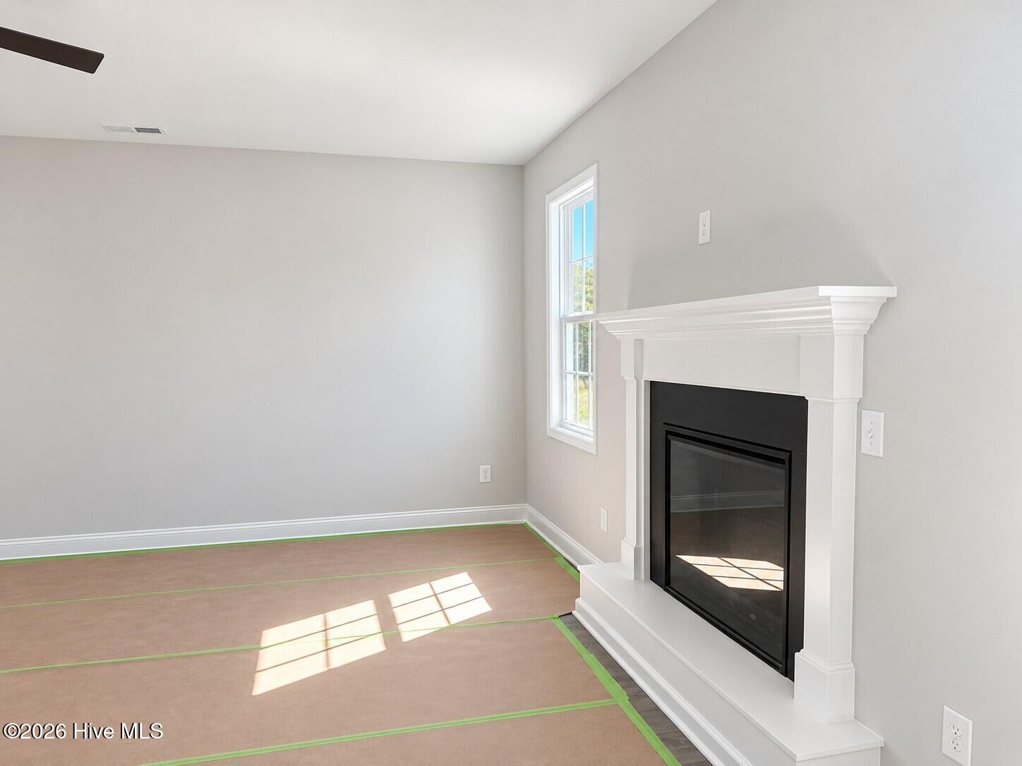 256 Harborwood Street Property Photo 4