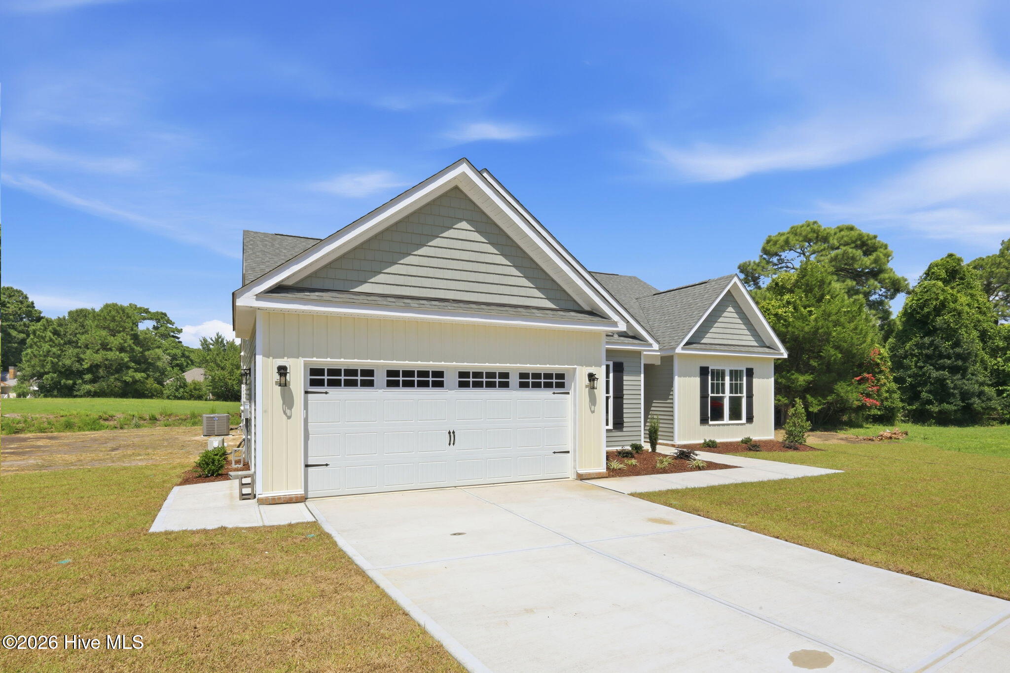 1505 Mona Passage Court Property Photo 3