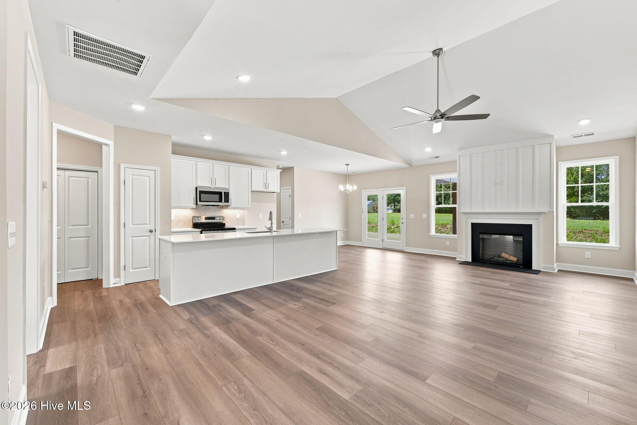 1505 Mona Passage Court Property Photo 19