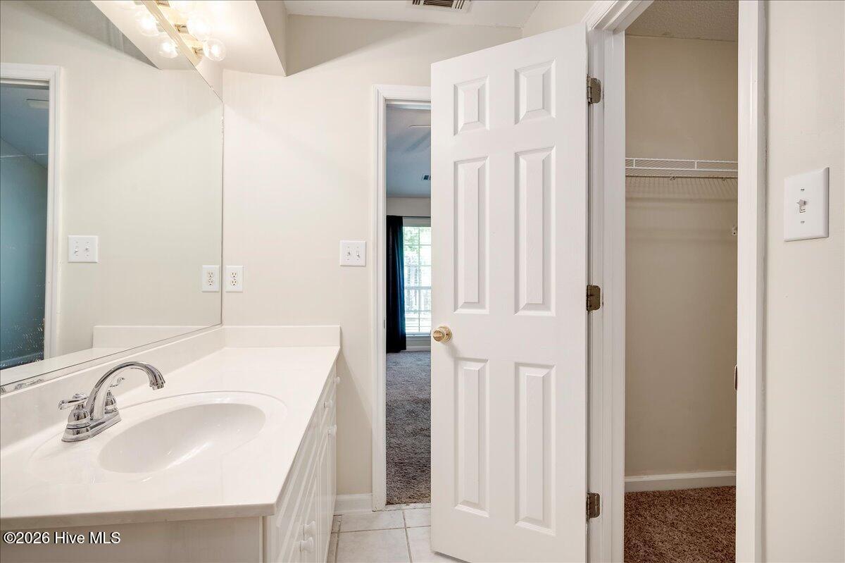 22 Macaulay Place Property Photo 13