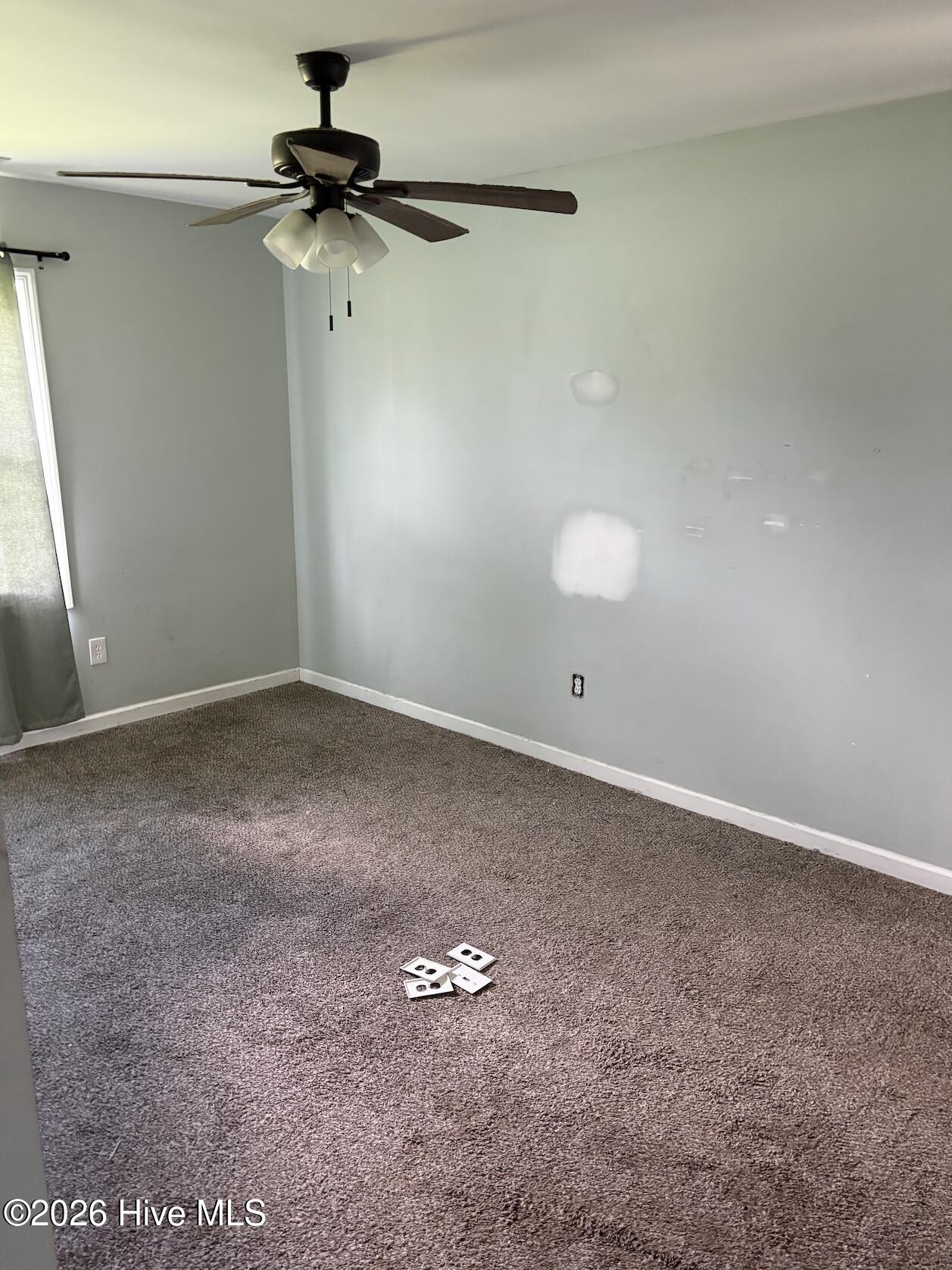 5 Crown Point Road Property Photo 4