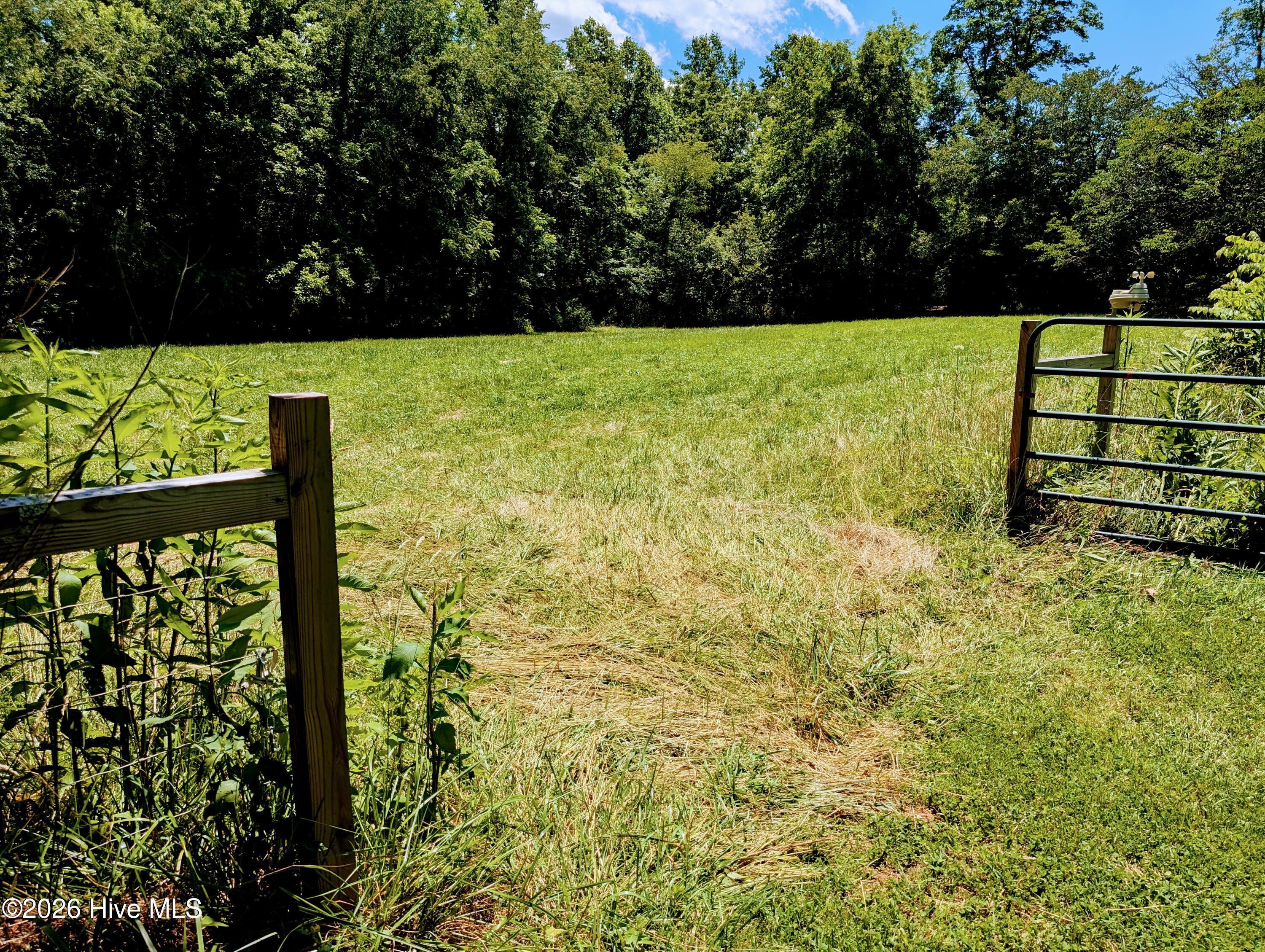 169 E Vineyard Road Property Photo 10