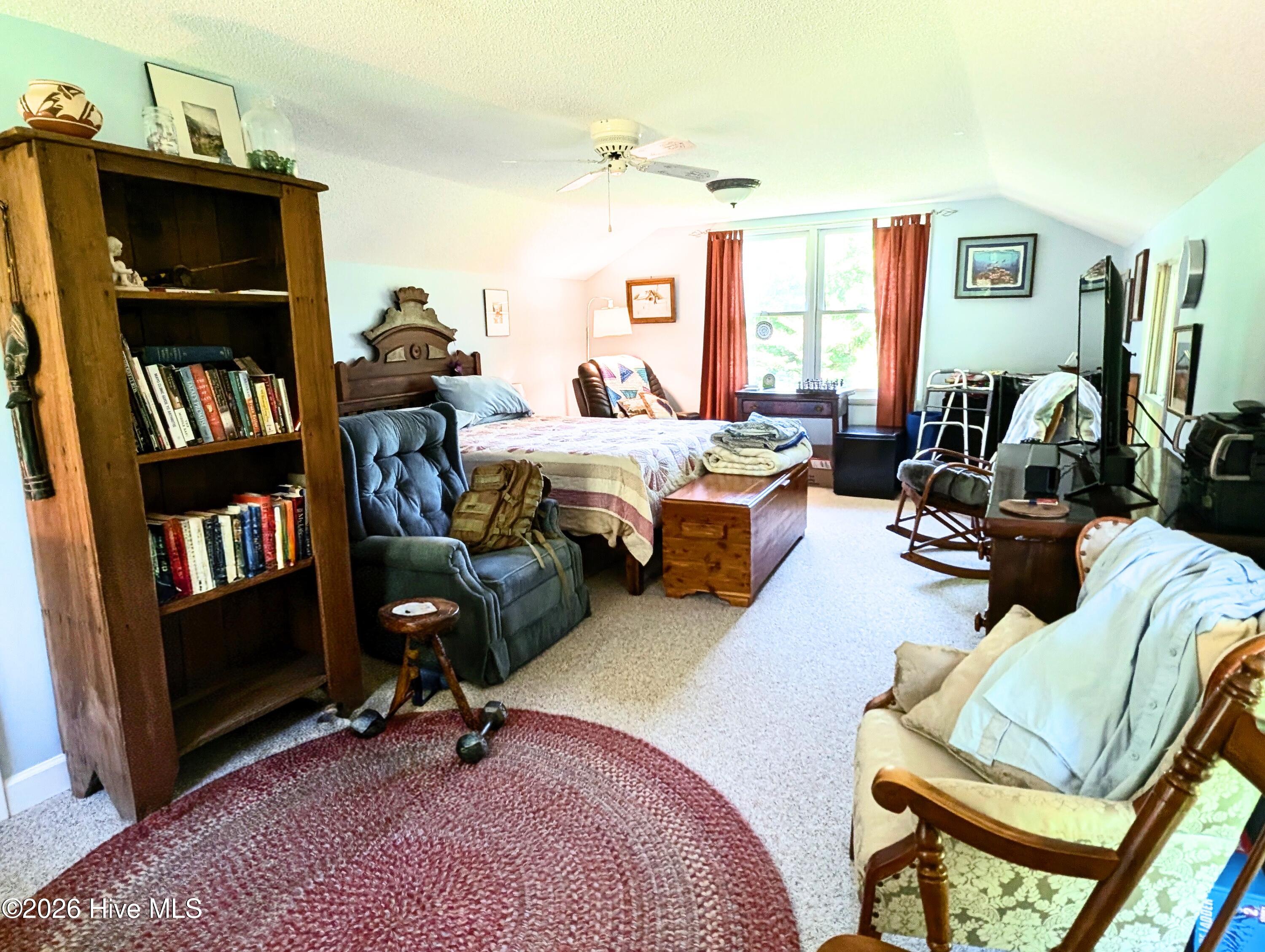 169 E Vineyard Road Property Photo 28