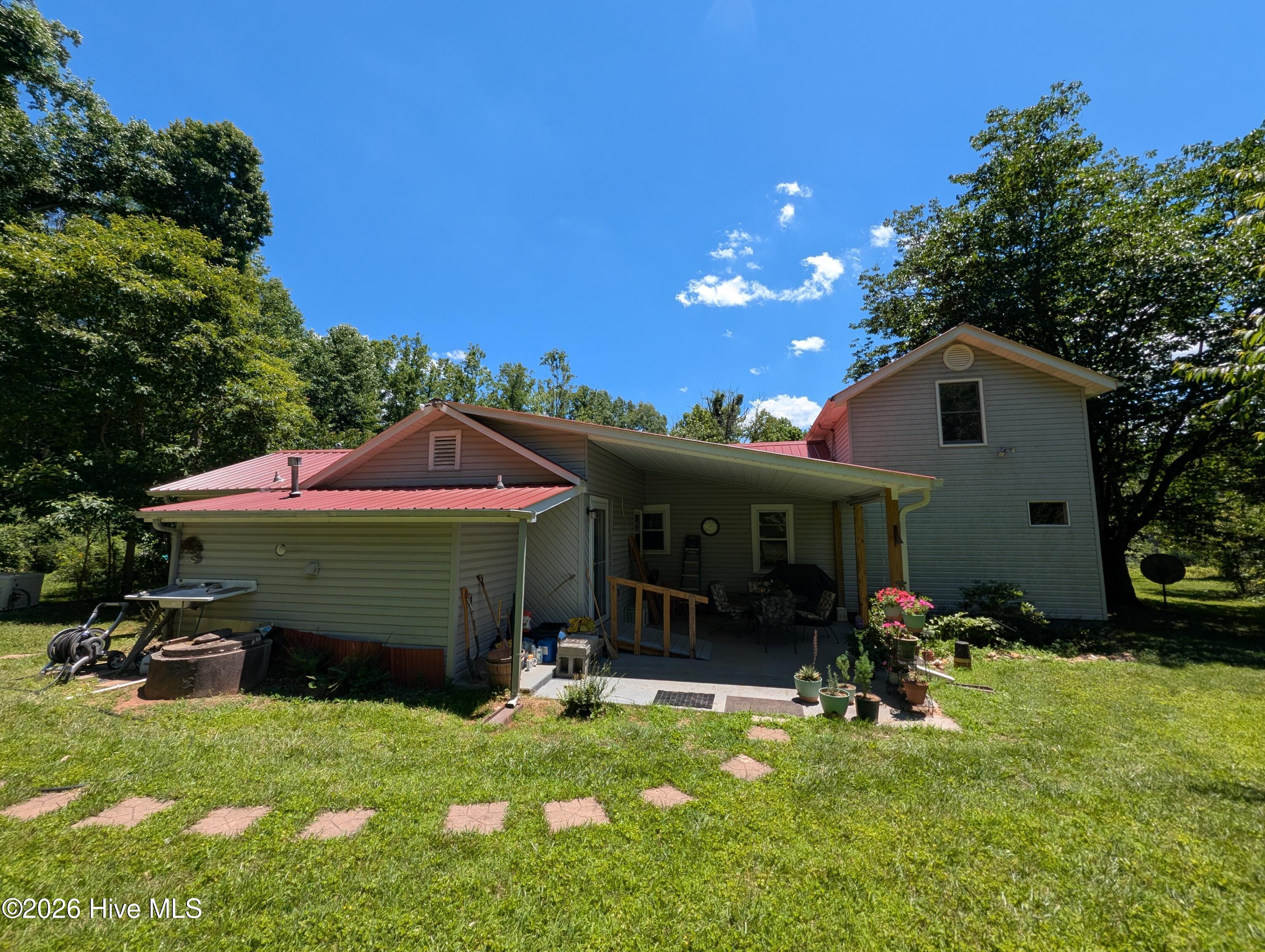 169 E Vineyard Road Property Photo 30