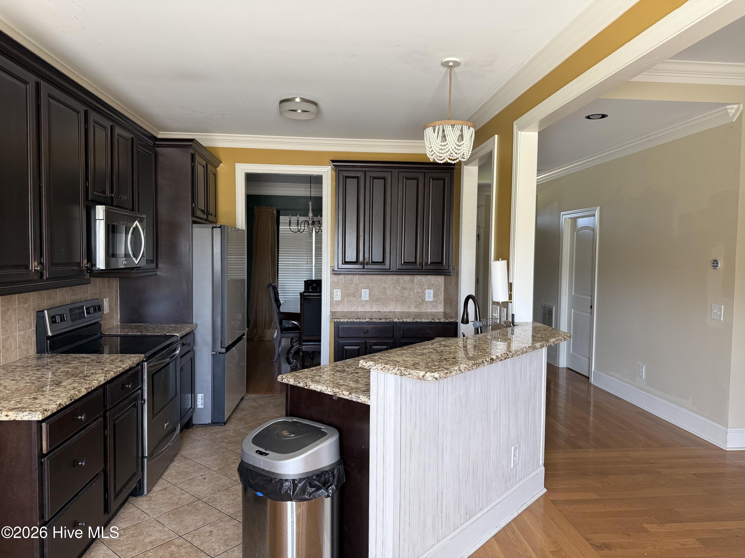 2318 Spinnaker Court Property Photo 7
