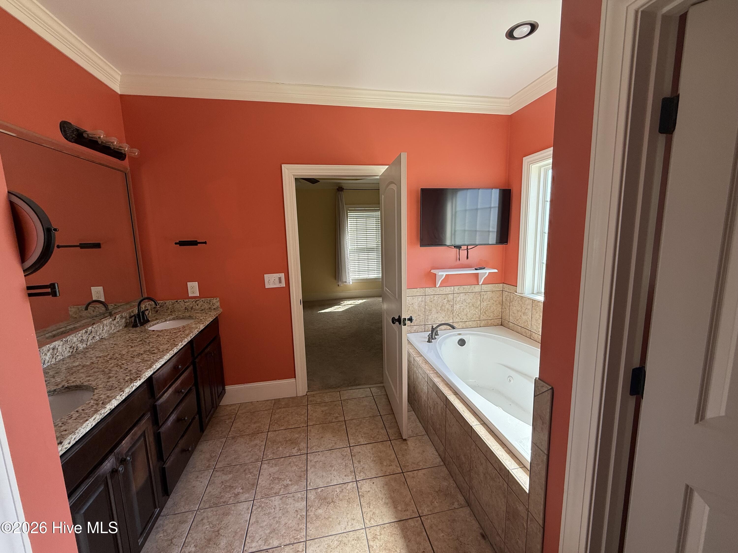 2318 Spinnaker Court Property Photo 10