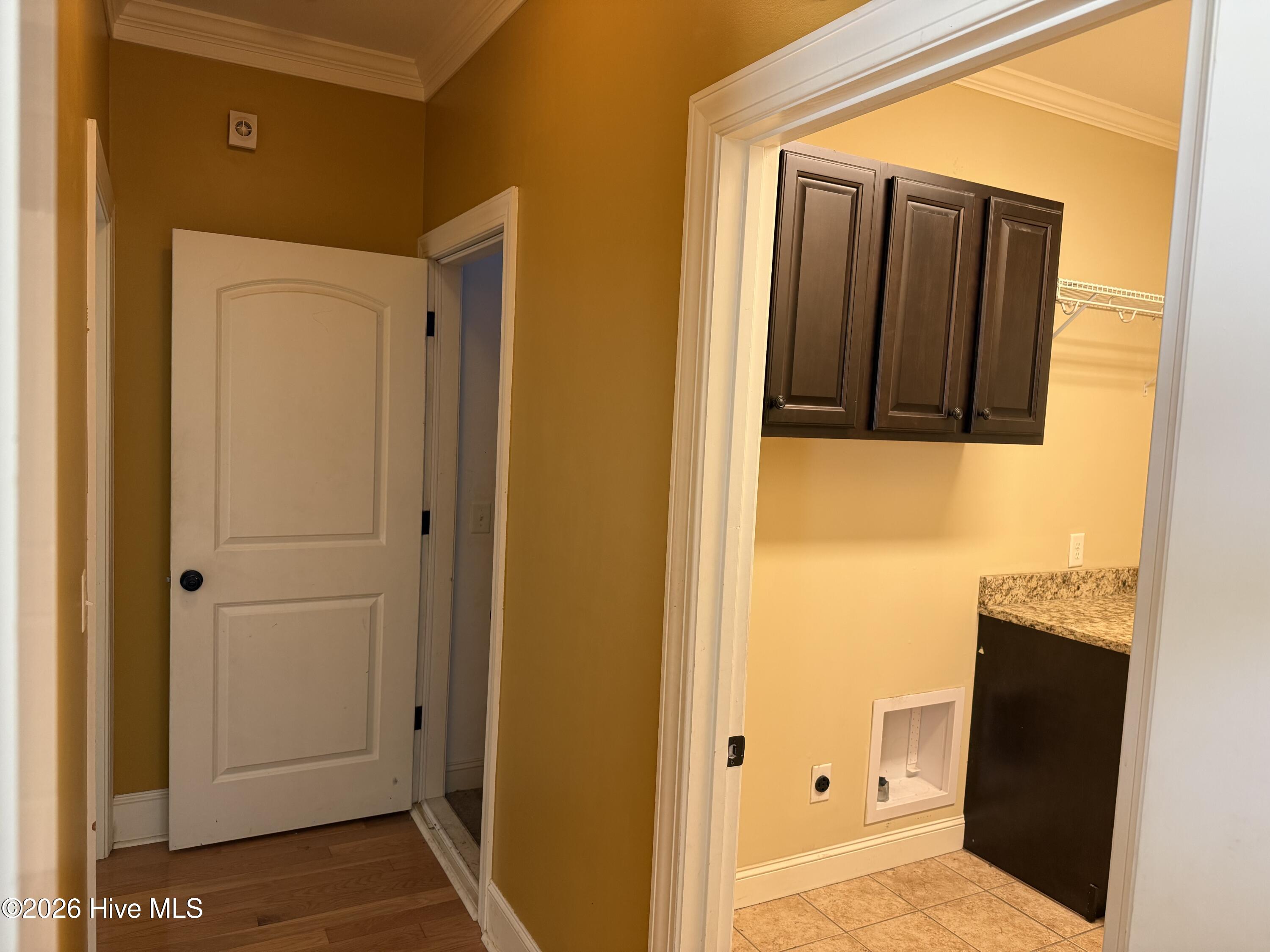 2318 Spinnaker Court Property Photo 14