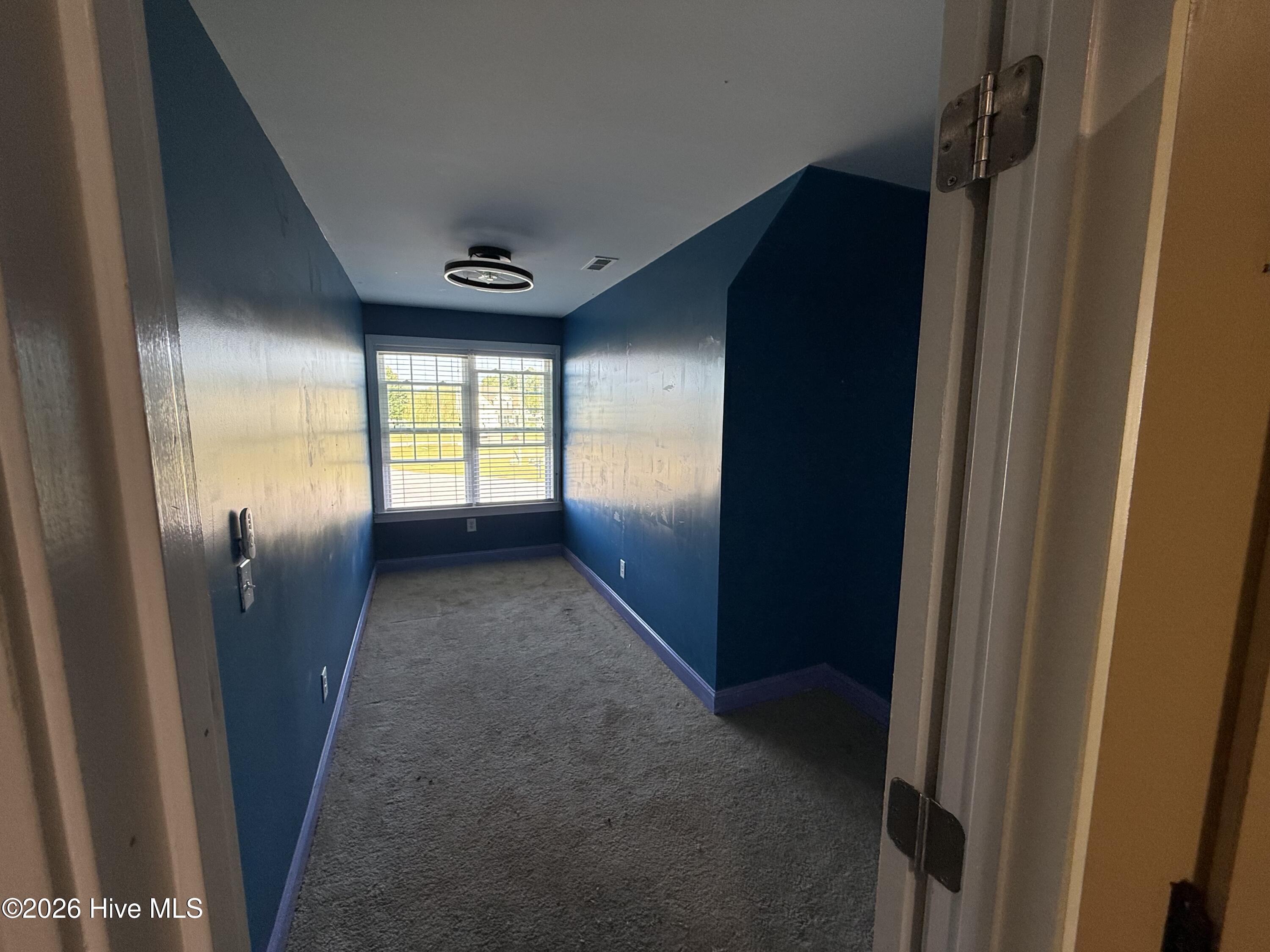 2318 Spinnaker Court Property Photo 17