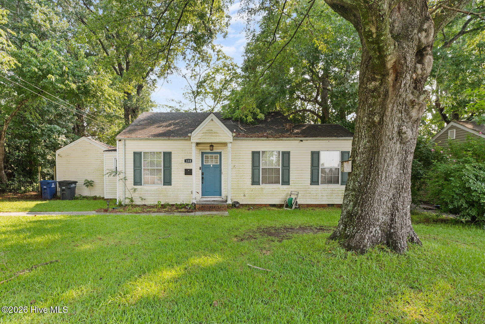 110 Queens Road Property Photo 1