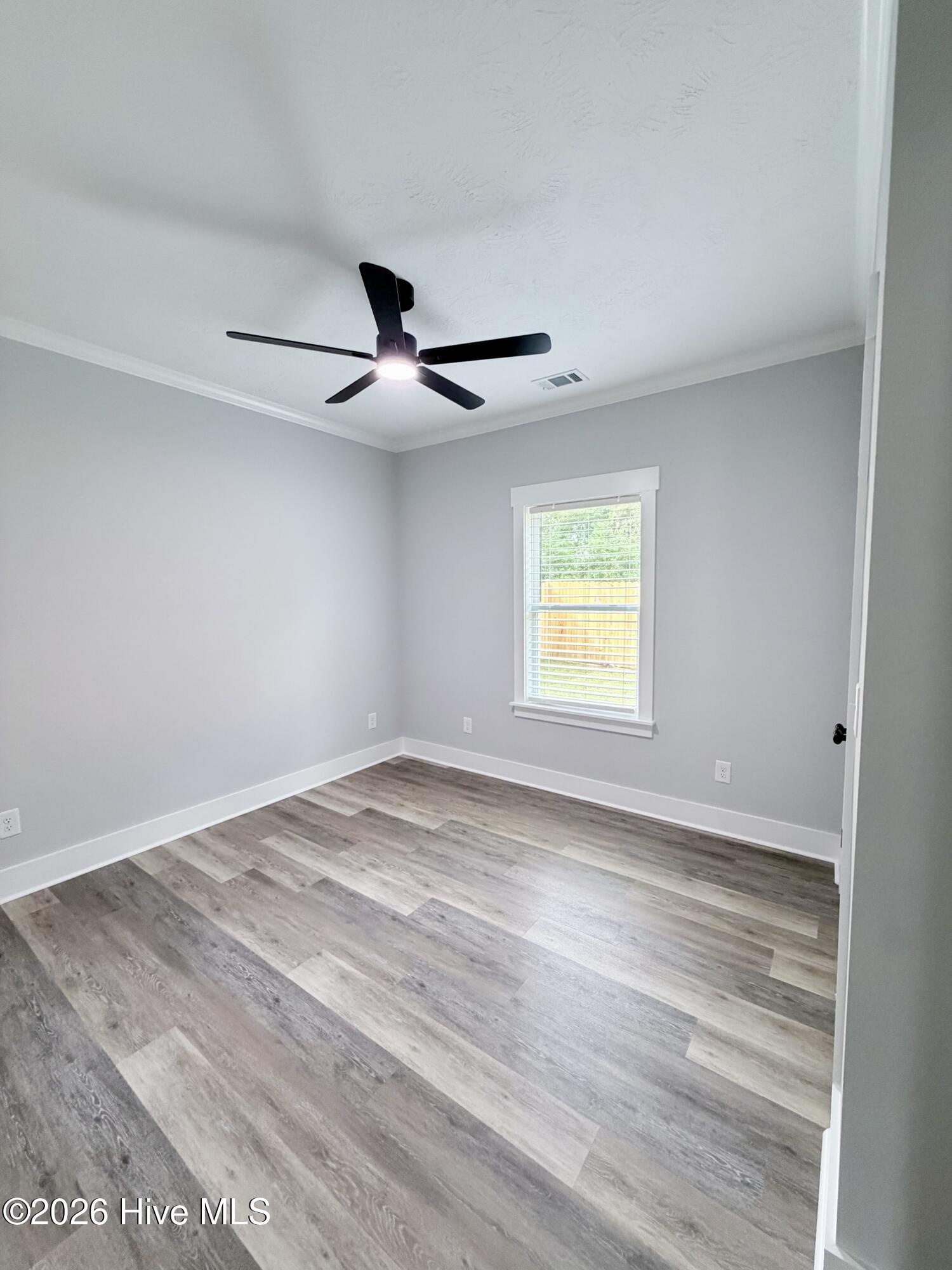 1547 S Atlantic Drive Property Photo 16