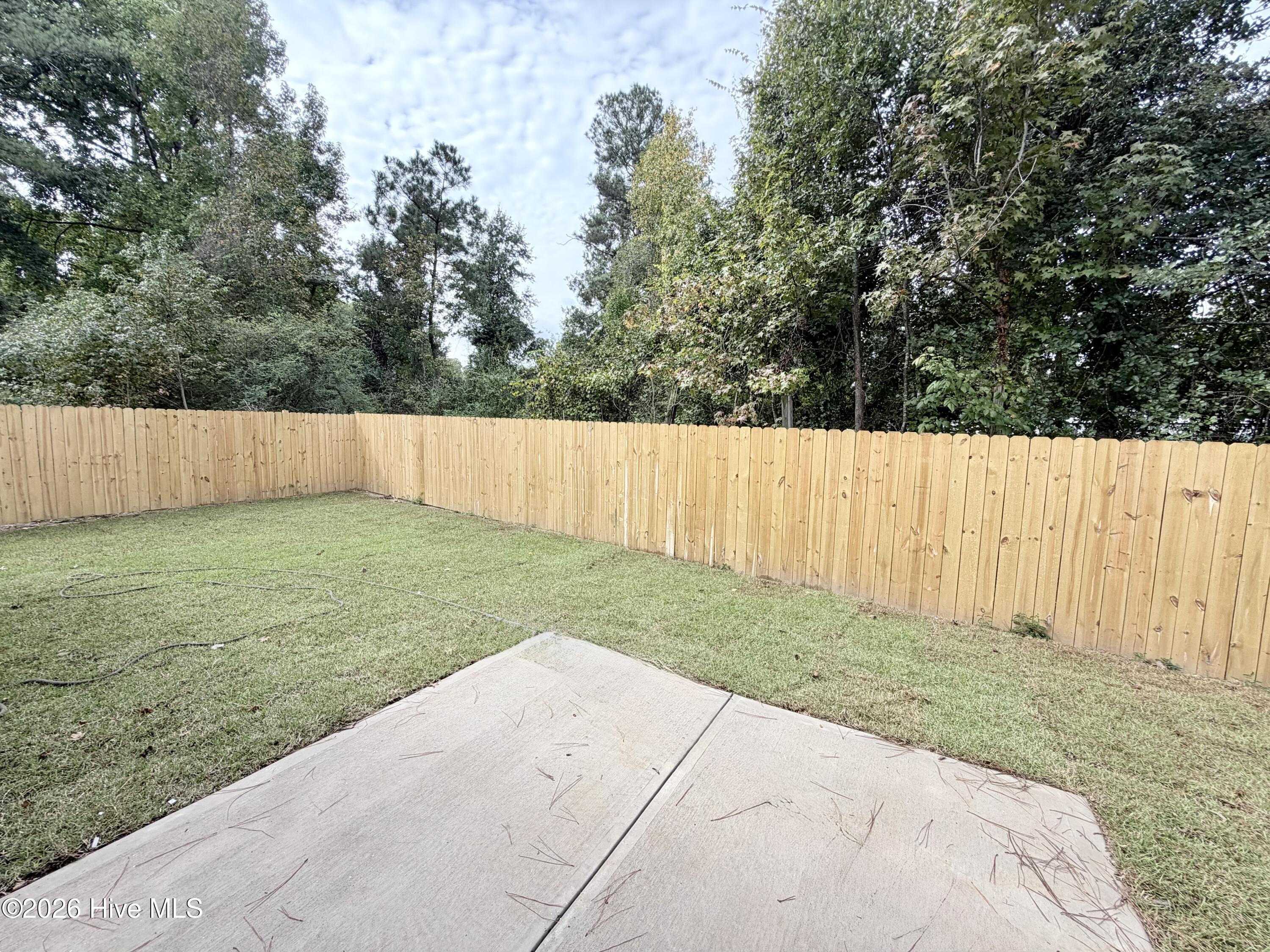 1547 S Atlantic Drive Property Photo 17