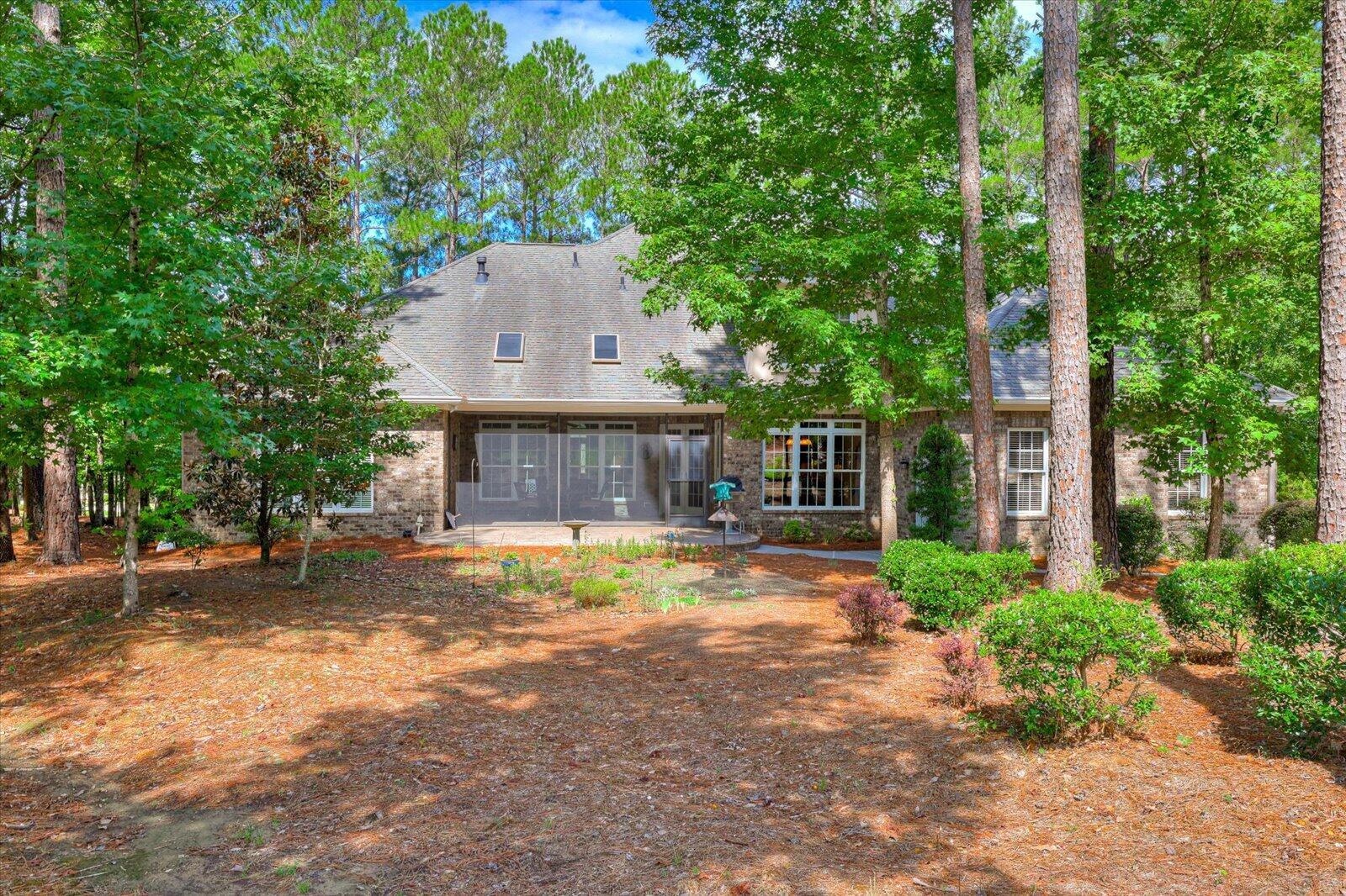 298 Savannah Way Property Photo 8