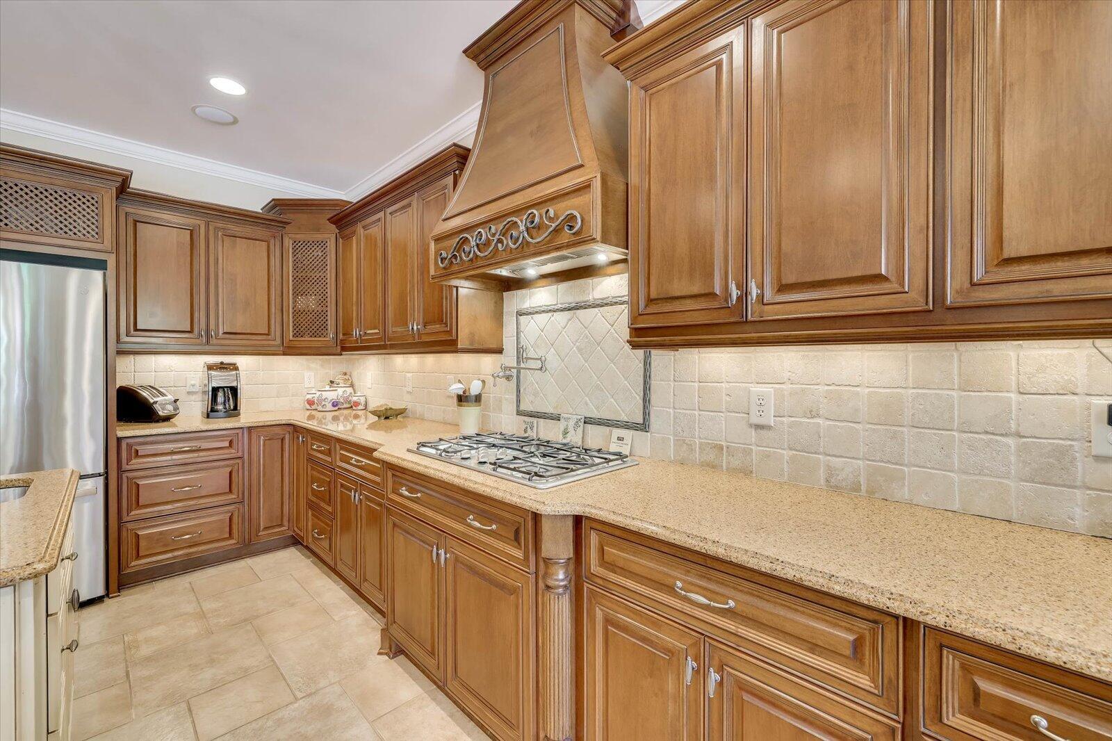 298 Savannah Way Property Photo 23
