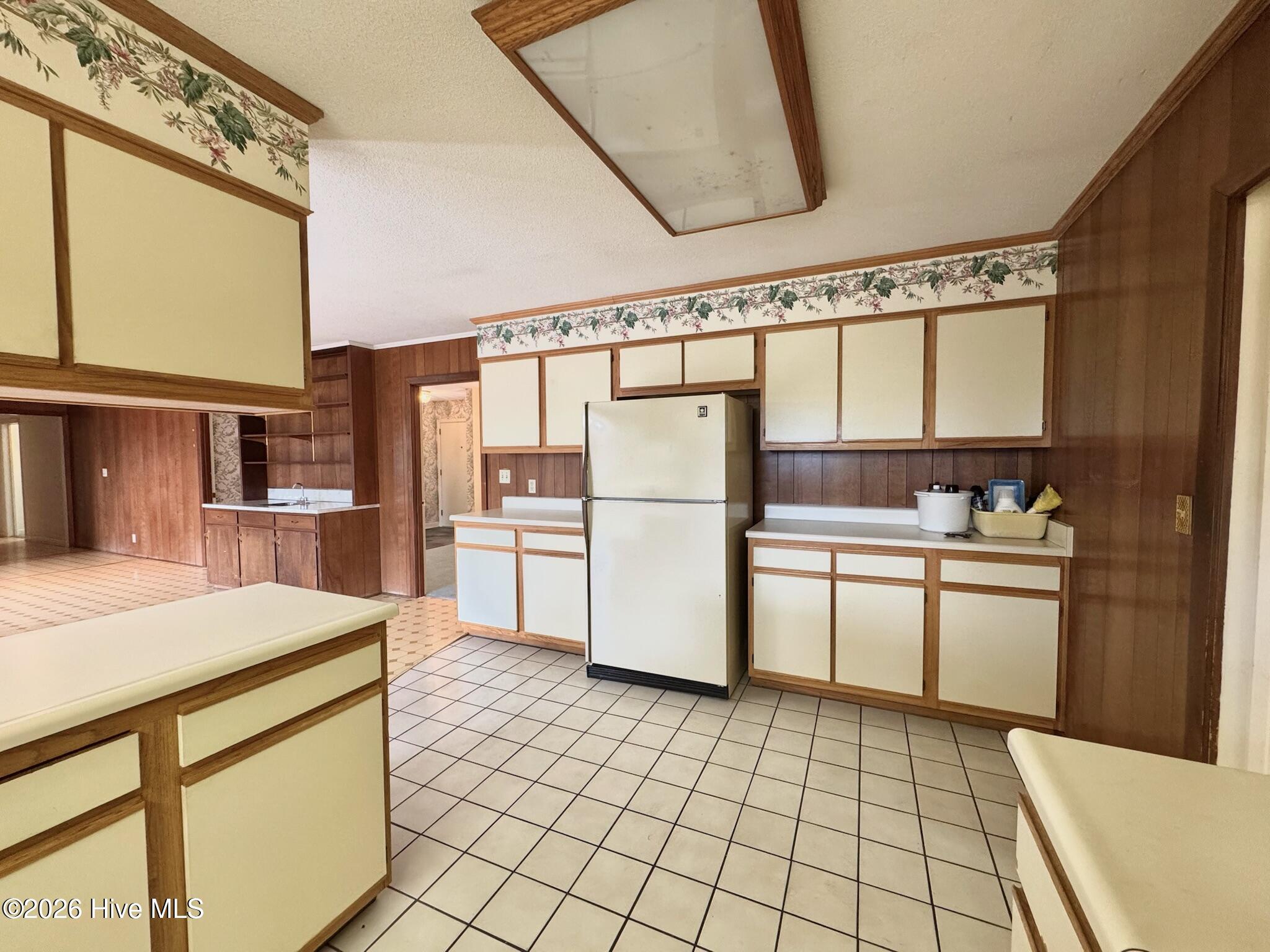 2206 Second Avenue Property Photo 15
